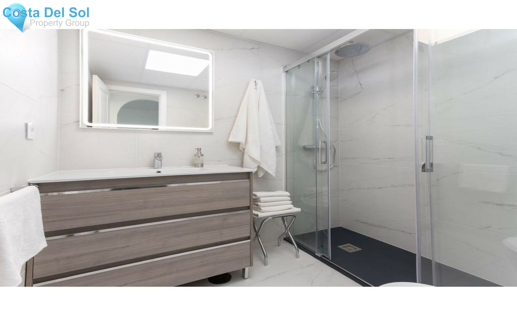 Middle Floor Apartment in Nueva Andalucía-1403685