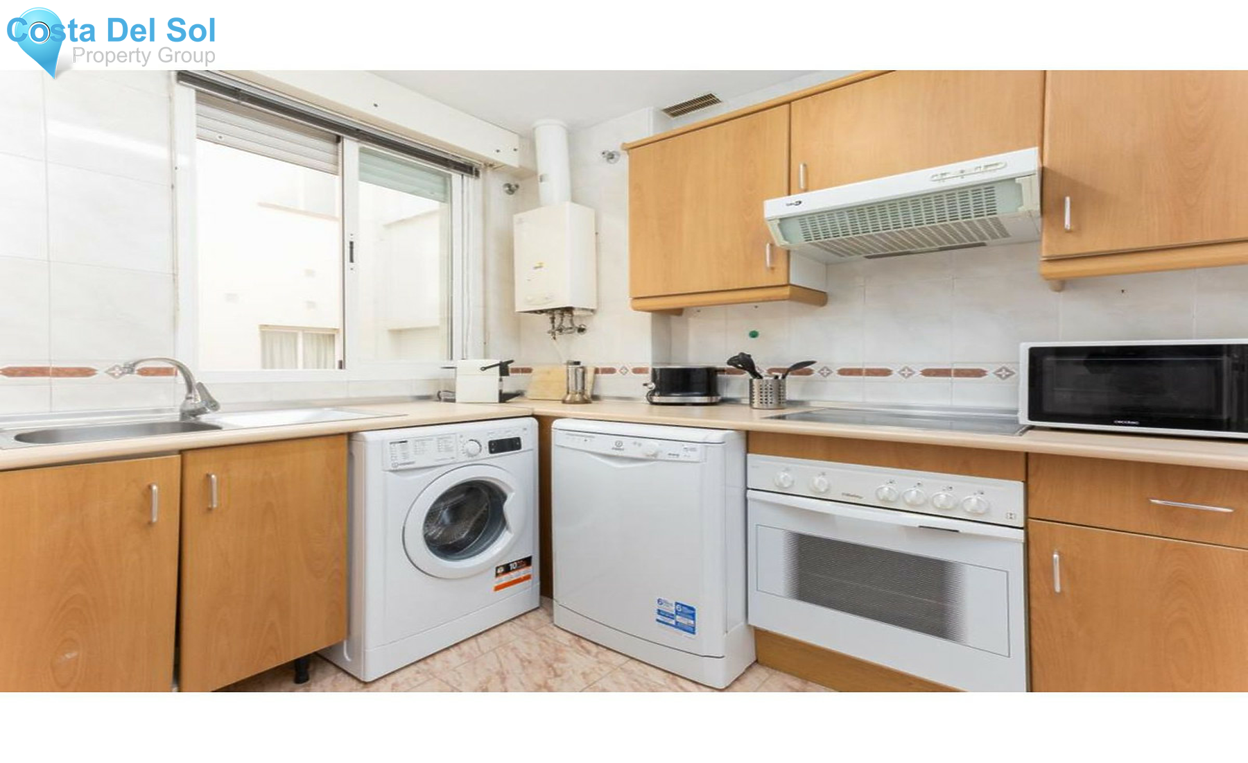Middle Floor Apartment in Nueva Andalucía-1403687