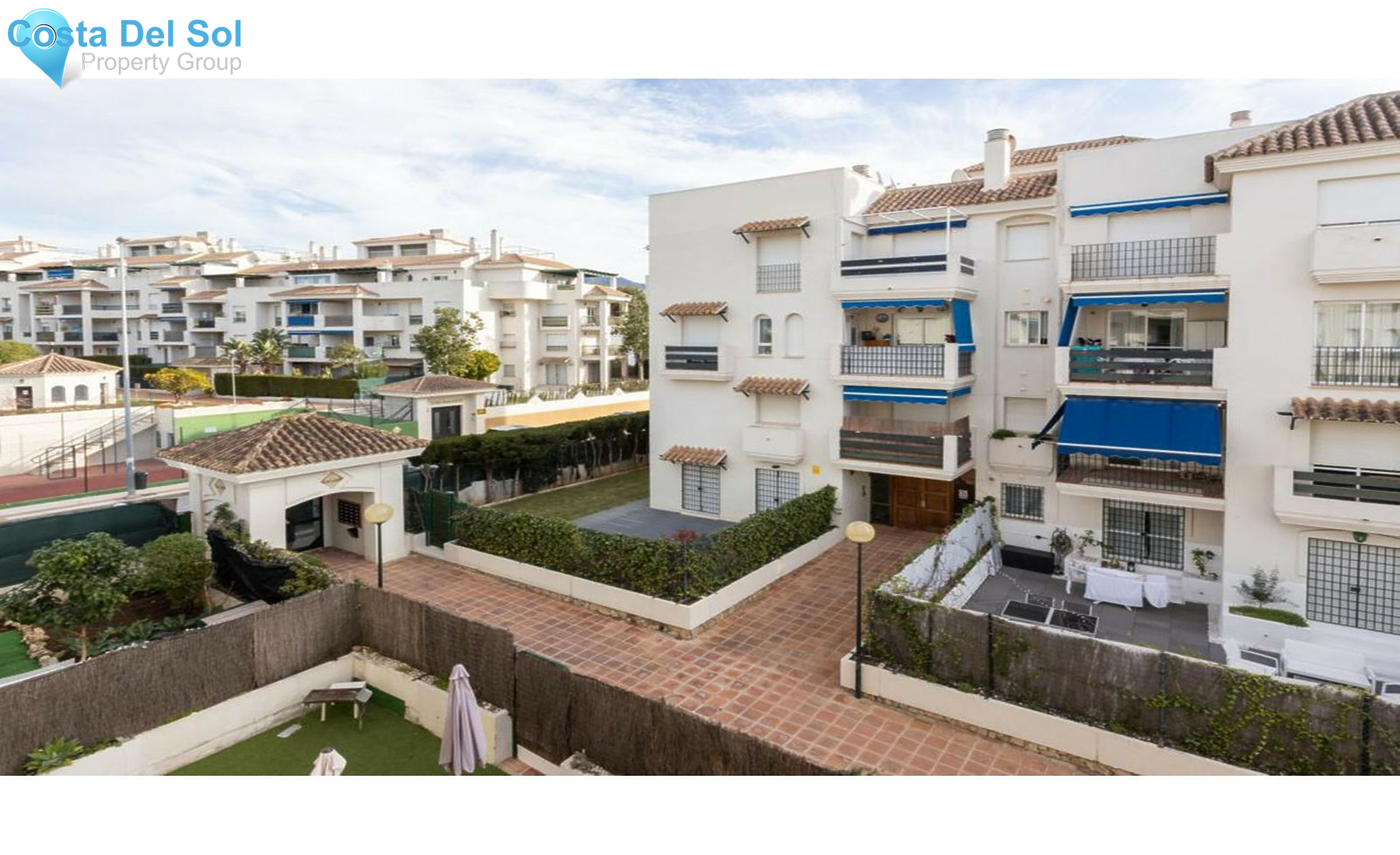 Middle Floor Apartment in Nueva Andalucía-1403688
