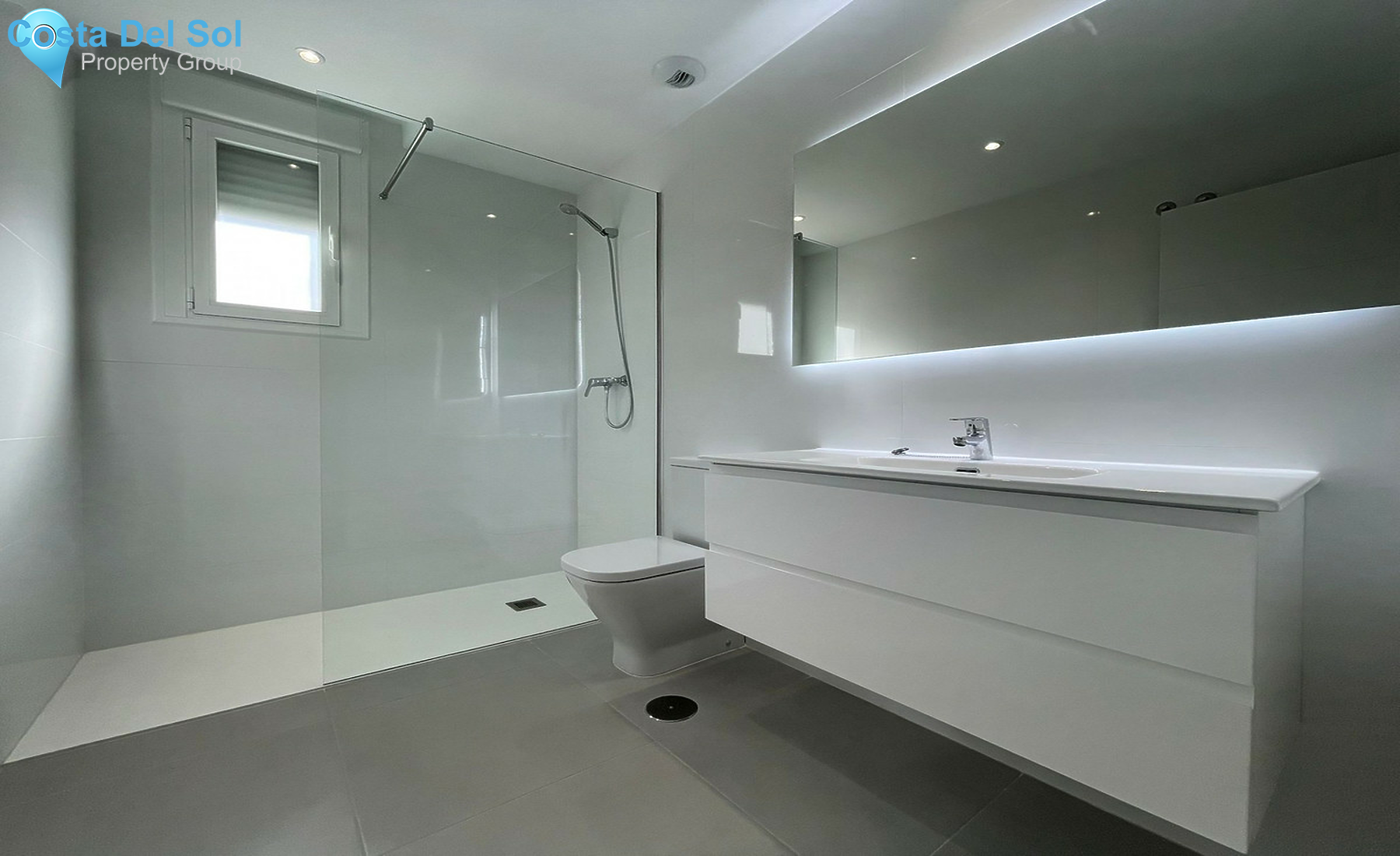 Middle Floor Apartment in Nueva Andalucía-1408948