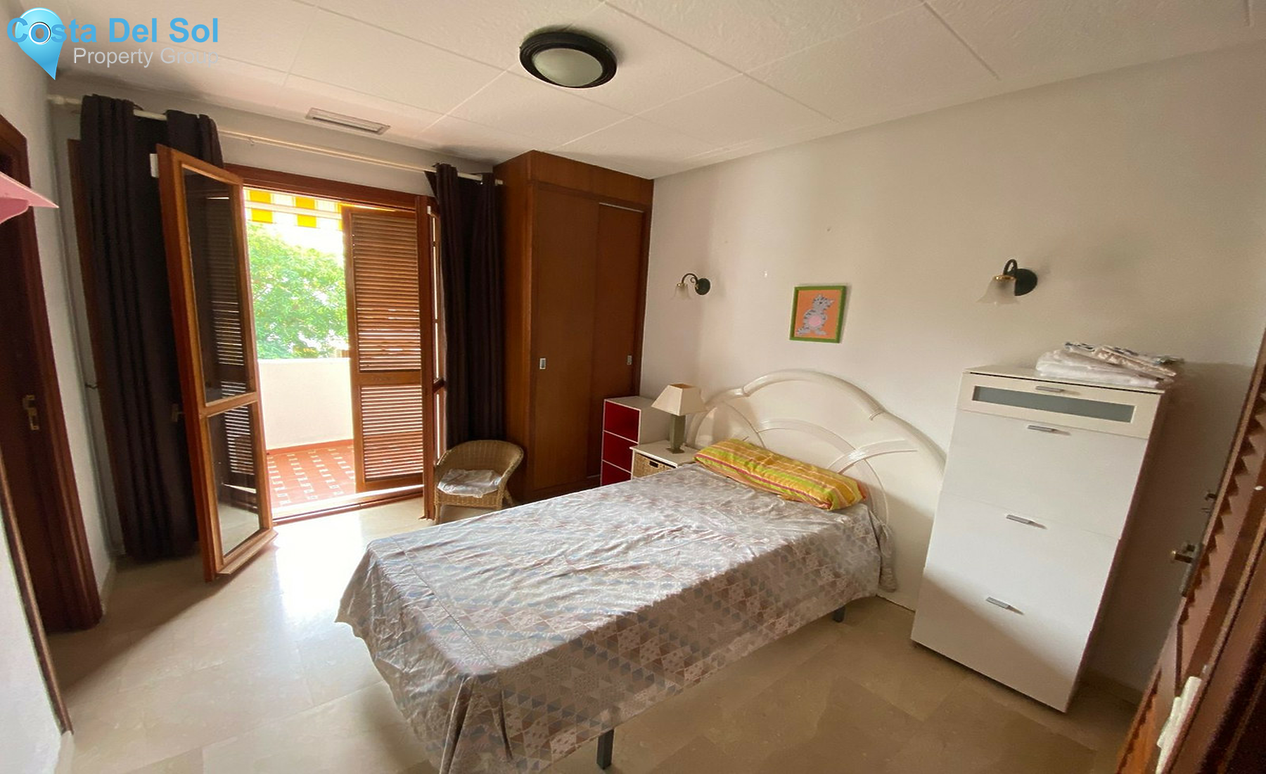 Middle Floor Apartment in Nueva Andalucía-1409459