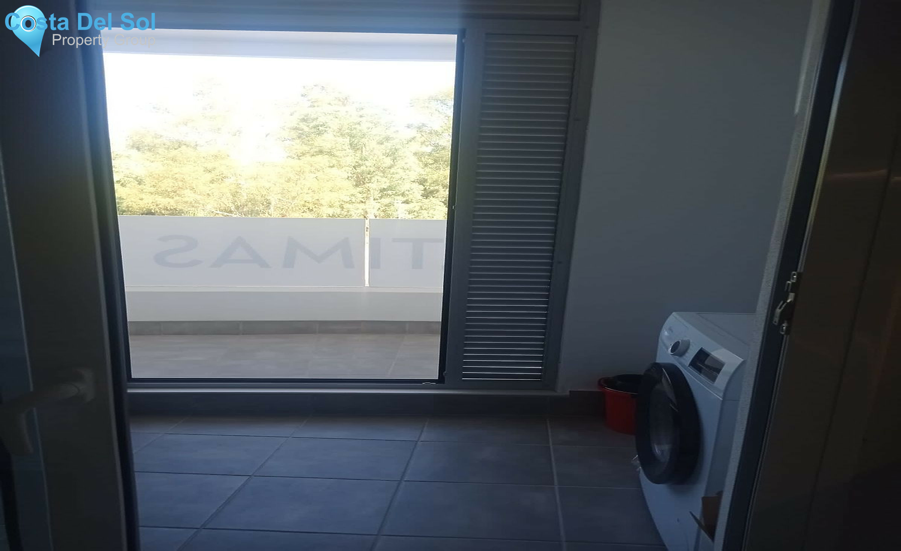 Middle Floor Apartment in Nueva Andalucía-1410039