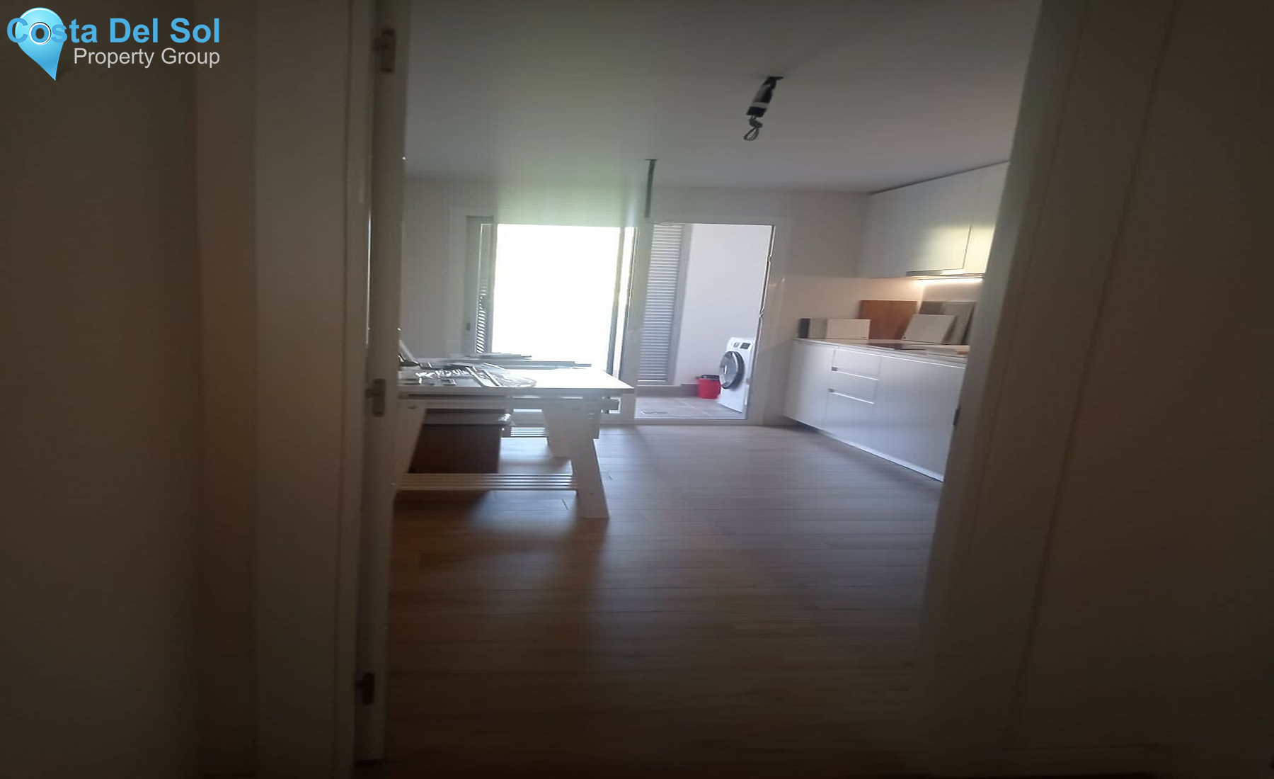 Middle Floor Apartment in Nueva Andalucía-1410042