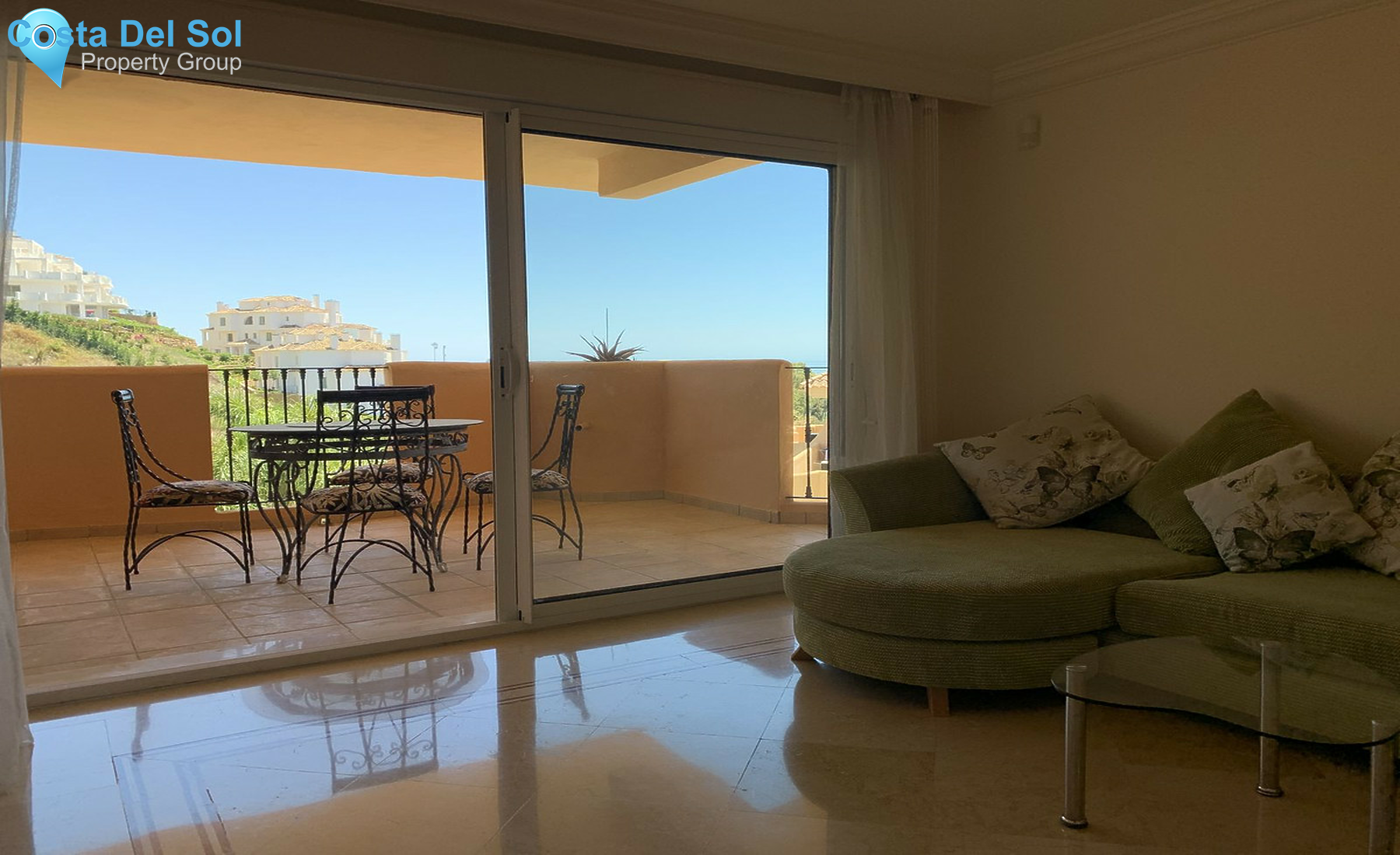 Middle Floor Apartment in Nueva Andalucía-1413041