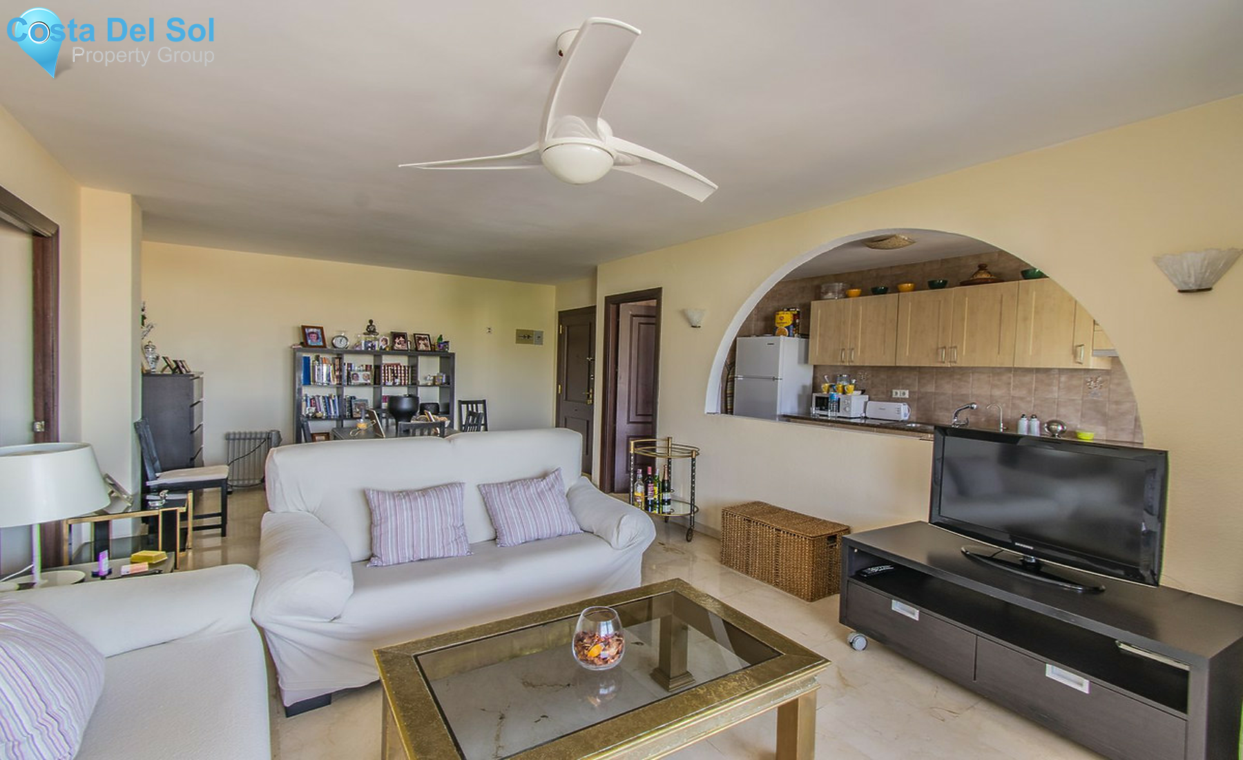 Middle Floor Apartment in Nueva Andalucía-1413256
