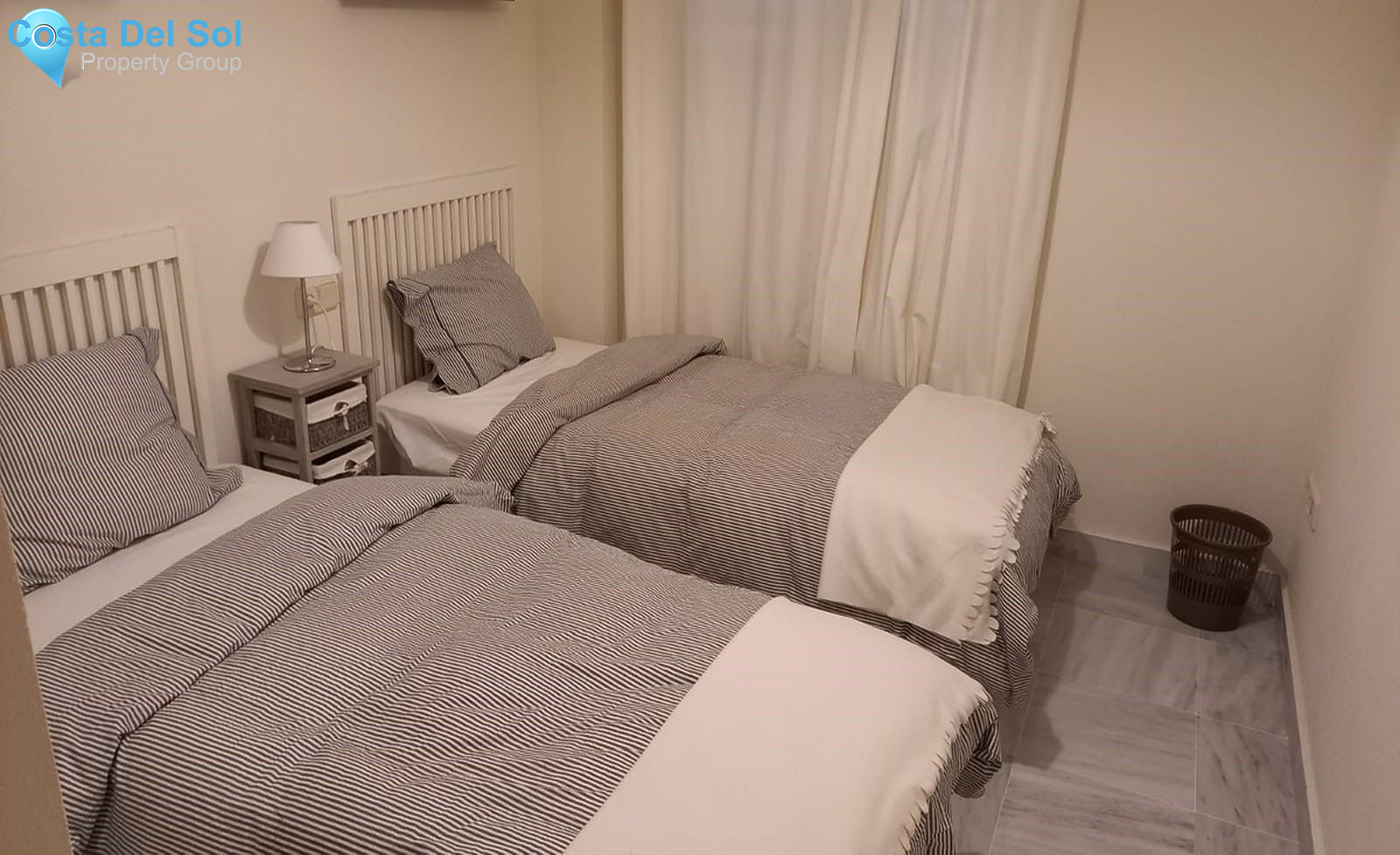 Middle Floor Apartment in Nueva Andalucía-1434100