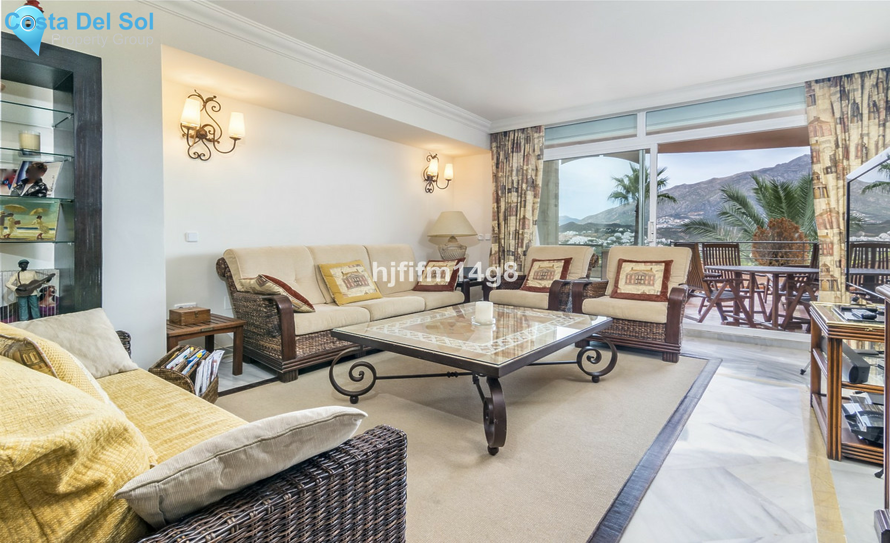 Middle Floor Apartment in Nueva Andalucía-1437625