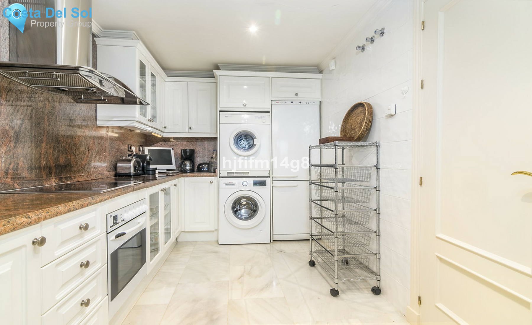 Middle Floor Apartment in Nueva Andalucía-1437630