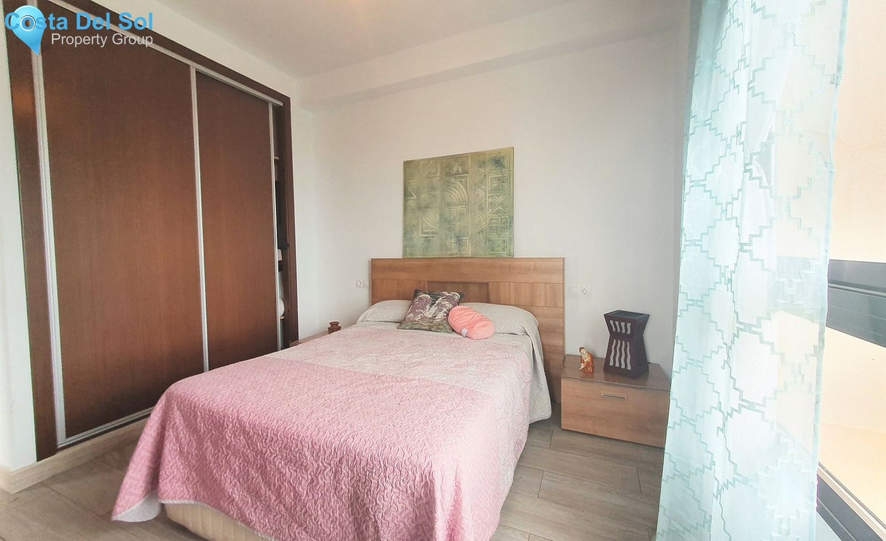 Middle Floor Apartment in Nueva Andalucía-1438100