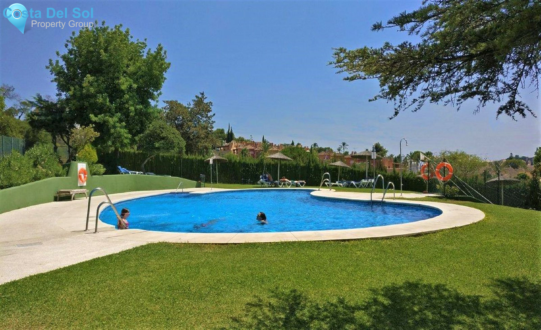 Middle Floor Apartment in Nueva Andalucía-1438105