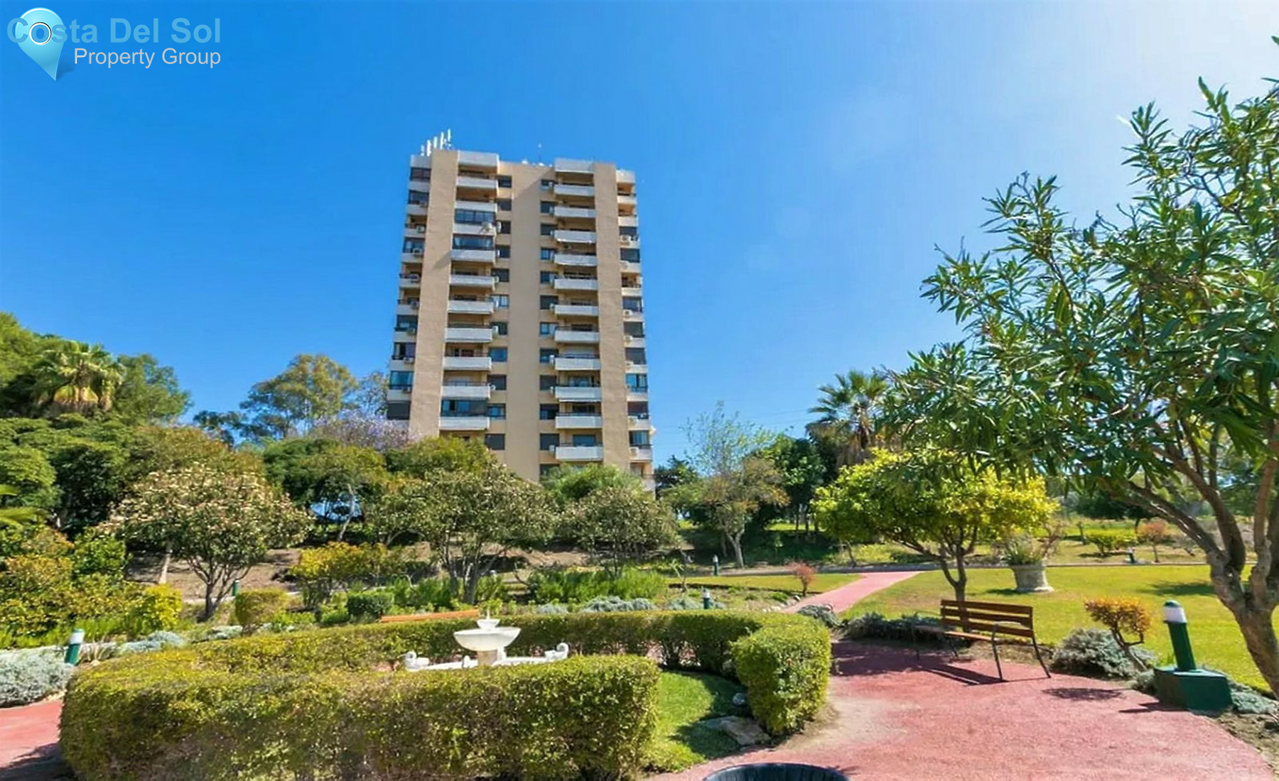 Middle Floor Apartment in Nueva Andalucía-1438106