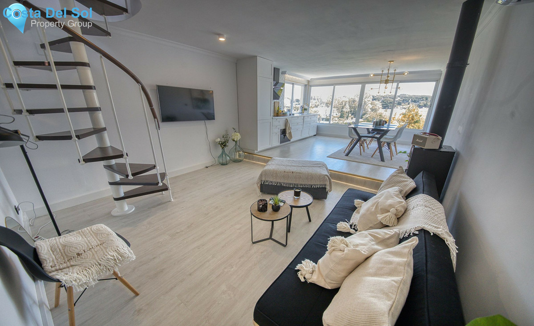 Middle Floor Apartment in Nueva Andalucía-1455504
