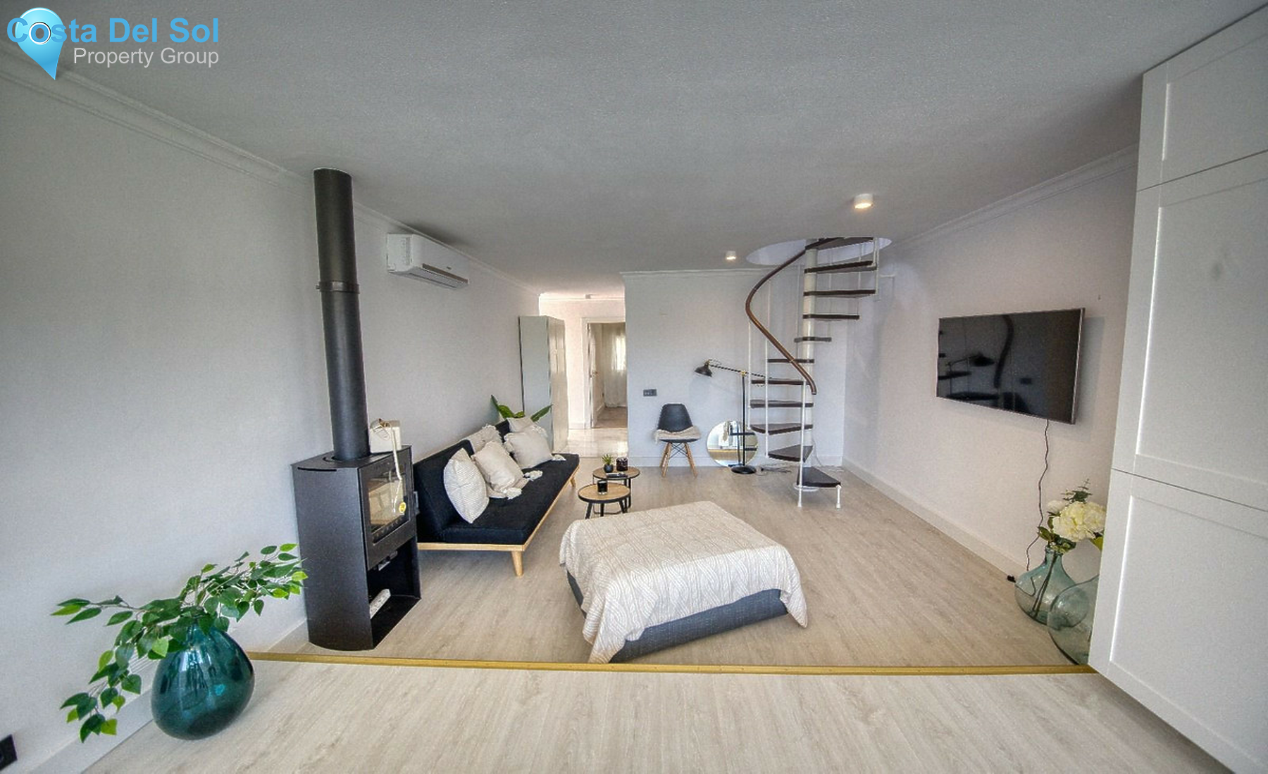 Middle Floor Apartment in Nueva Andalucía-1455506