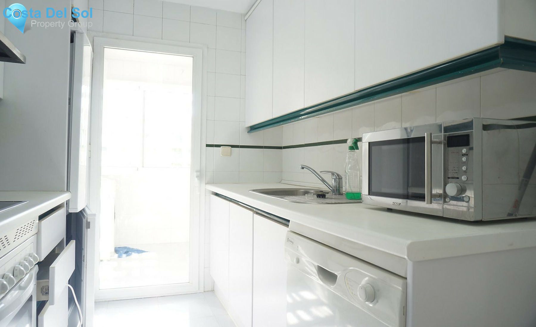 Middle Floor Apartment in Nueva Andalucía-1456205