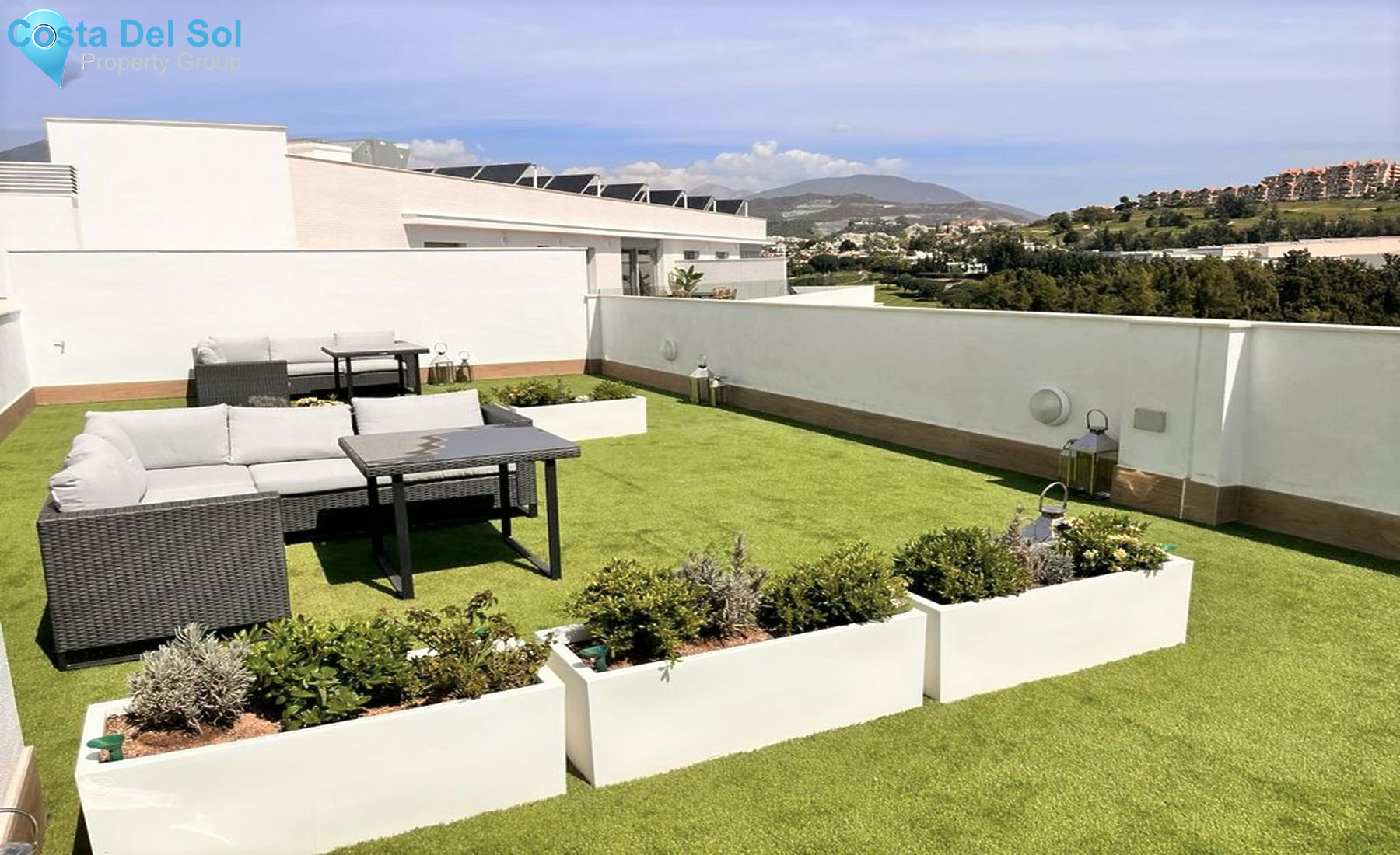 Middle Floor Apartment in Nueva Andalucía-1456398