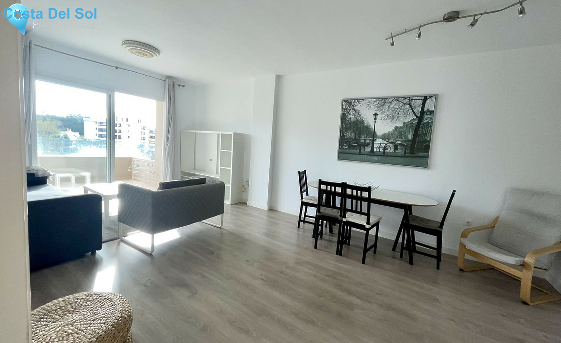 Middle Floor Apartment in Nueva Andalucía