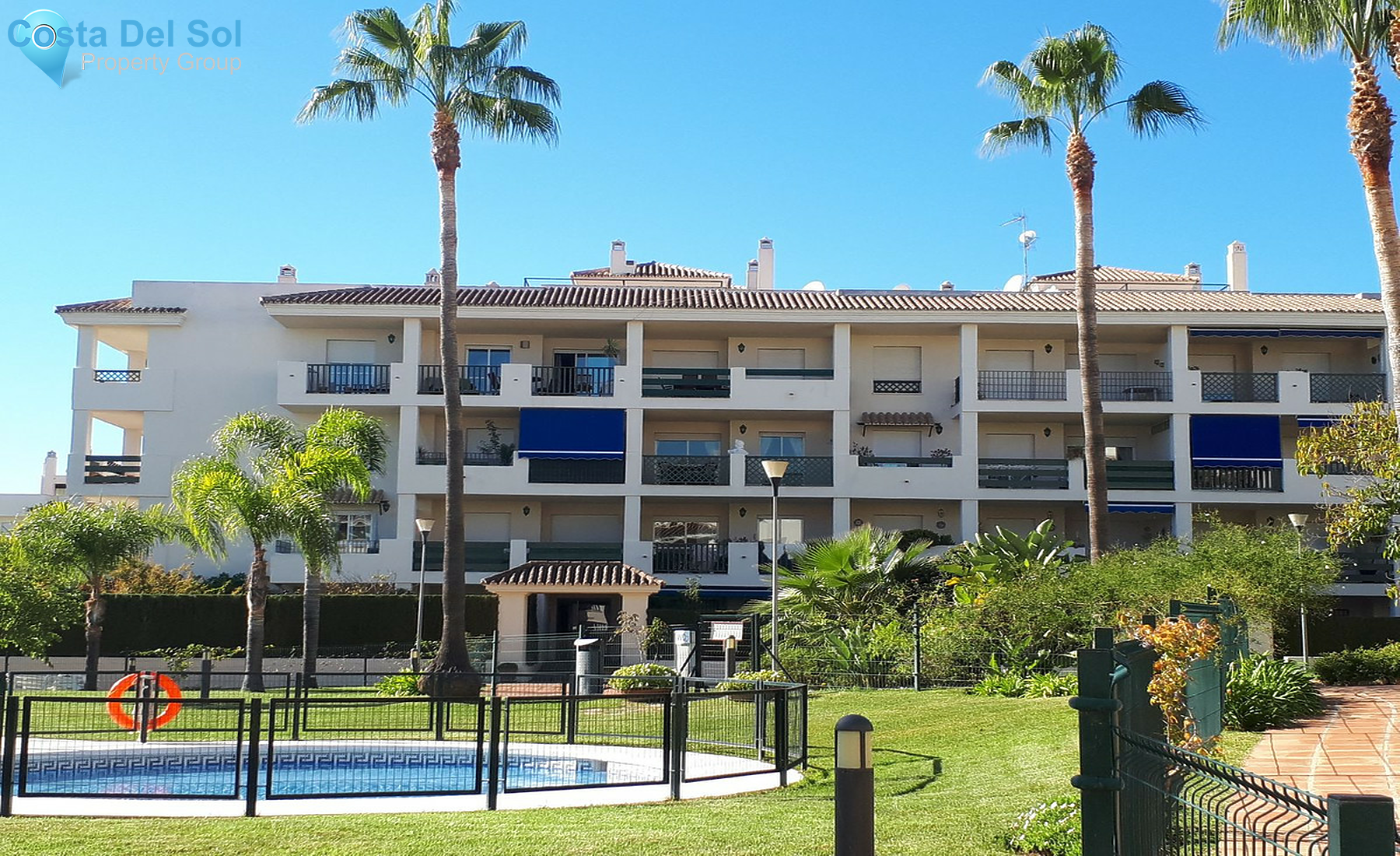 Middle Floor Apartment in Nueva Andalucía-1507052