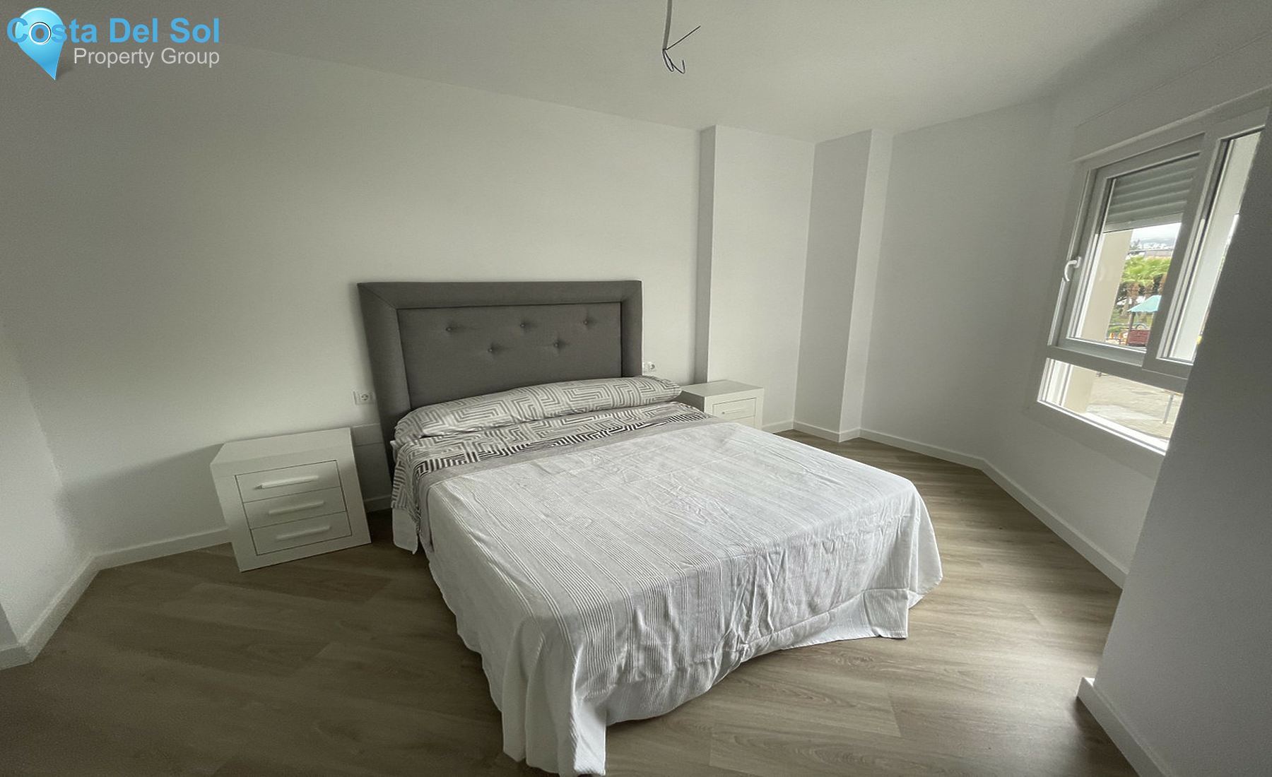 Middle Floor Apartment in Nueva Andalucía-1510795