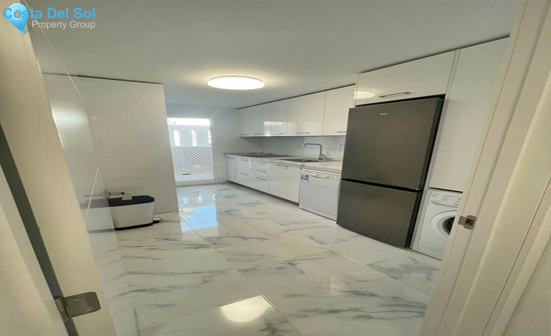 Middle Floor Apartment in Nueva Andalucía-1526922