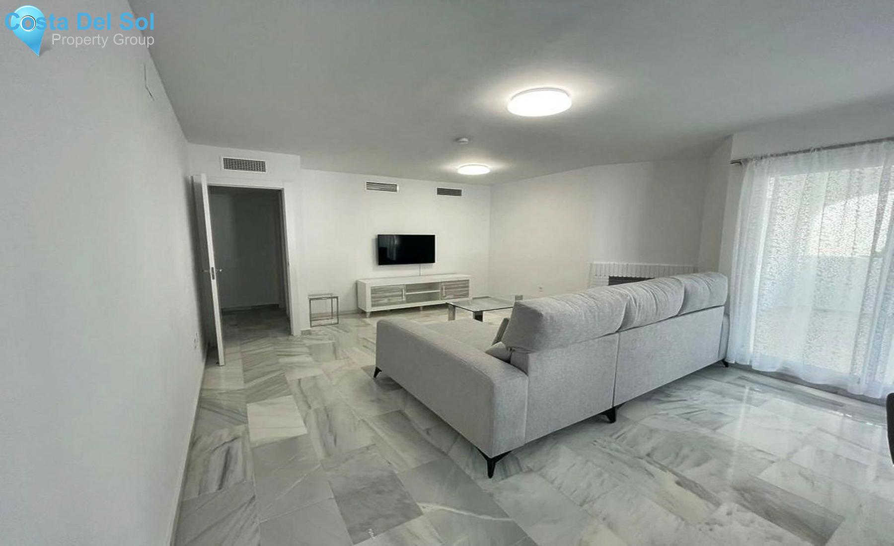 Middle Floor Apartment in Nueva Andalucía-1526917