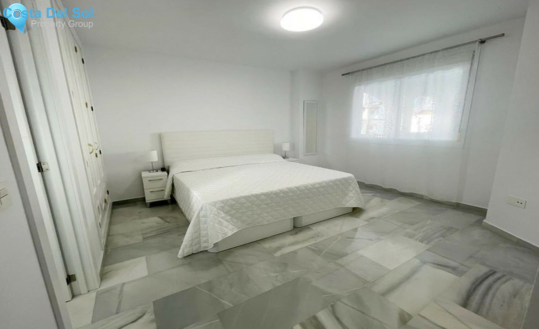 Middle Floor Apartment in Nueva Andalucía-1526919