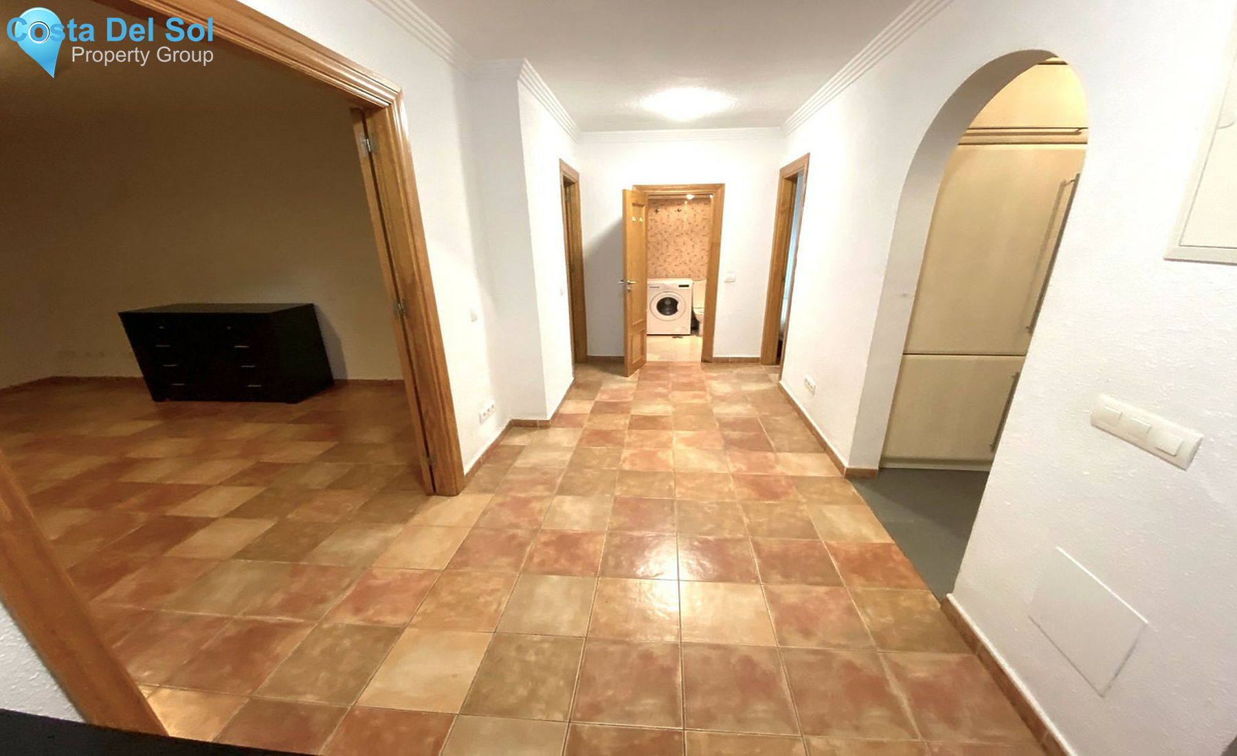 Middle Floor Apartment in Nueva Andalucía-1527138