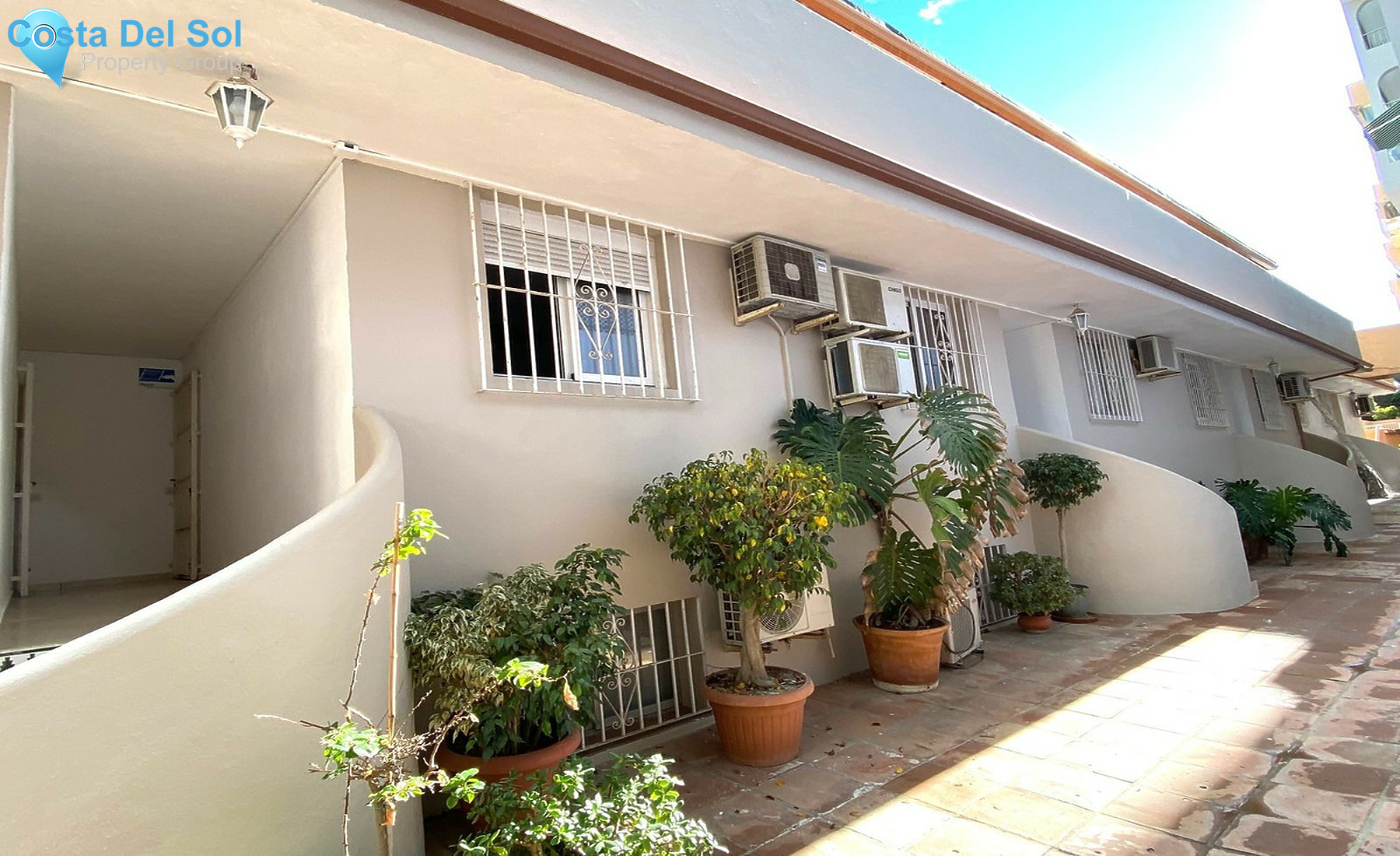 Middle Floor Apartment in Nueva Andalucía-1527139