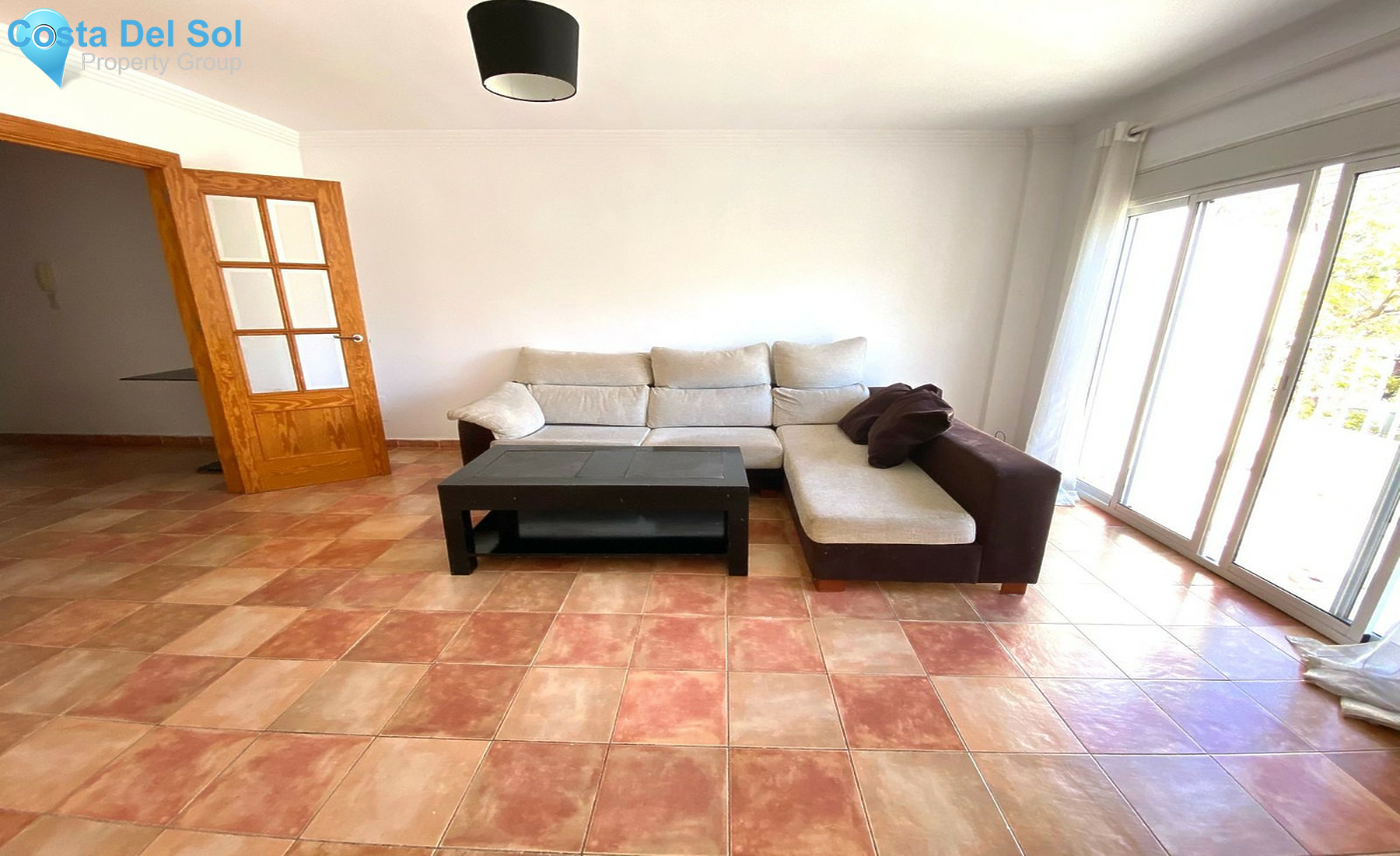 Middle Floor Apartment in Nueva Andalucía-1527126