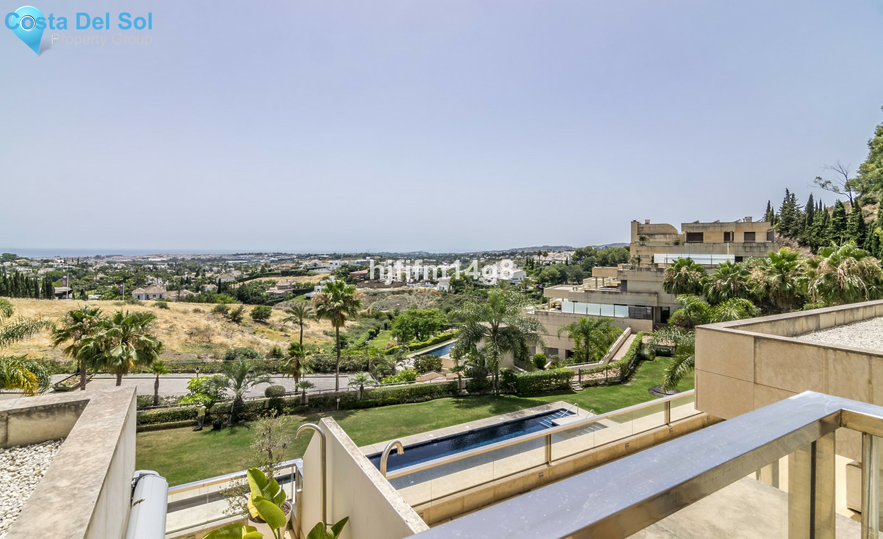 Middle Floor Apartment in Nueva Andalucía-1536465