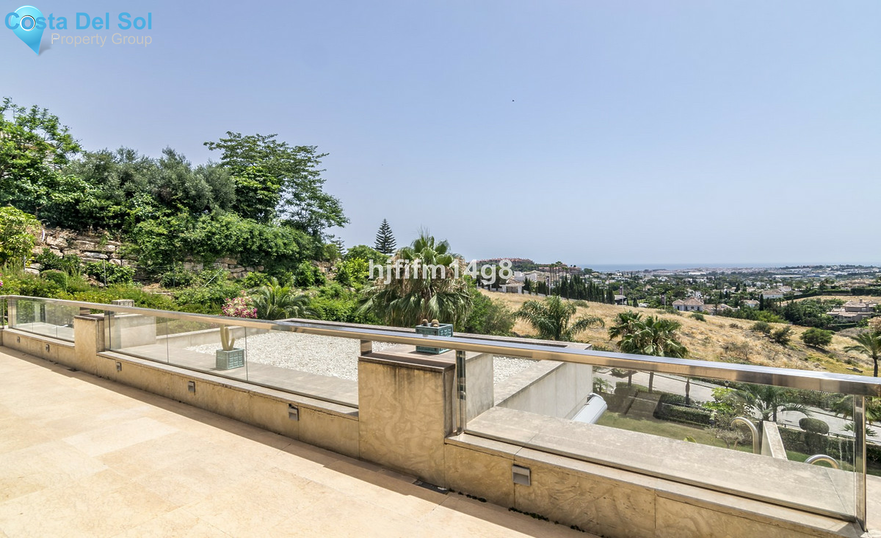 Middle Floor Apartment in Nueva Andalucía-1536448