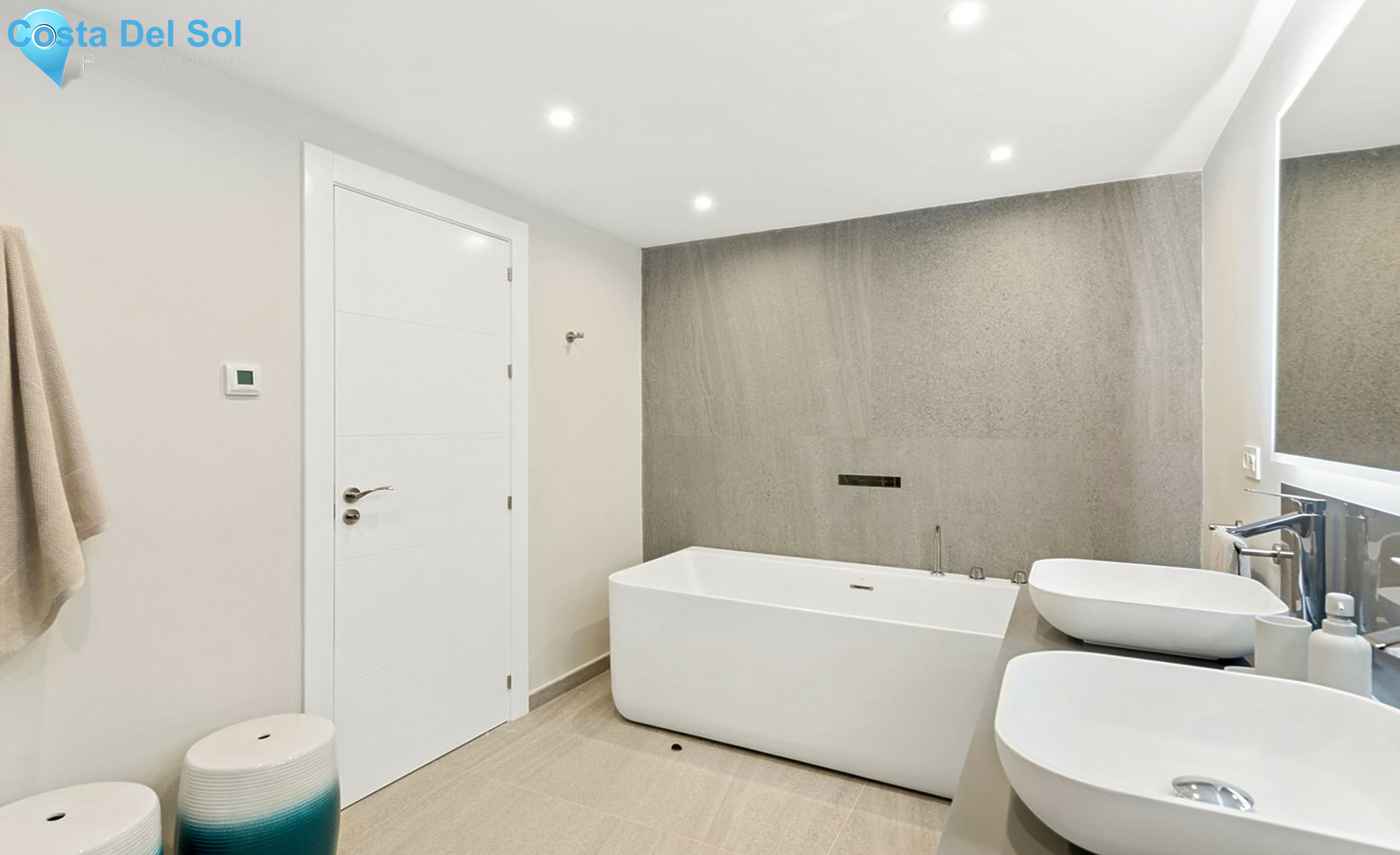 Middle Floor Apartment in Nueva Andalucía-1542002