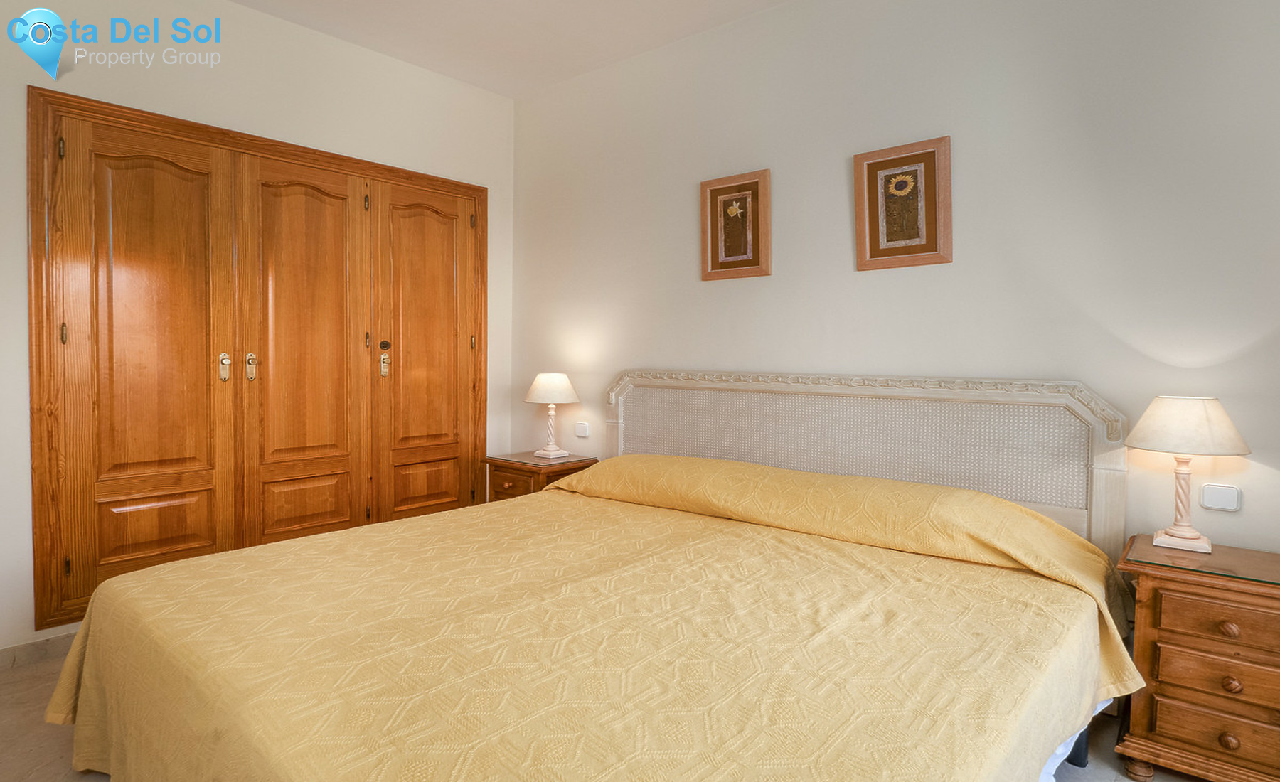Middle Floor Apartment in Nueva Andalucía-1543486