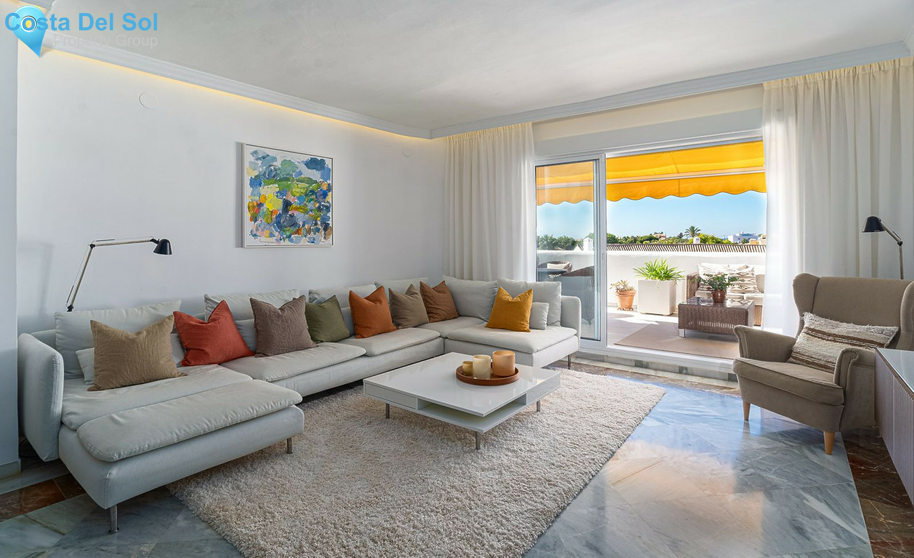 Middle Floor Apartment in Nueva Andalucía-1543687