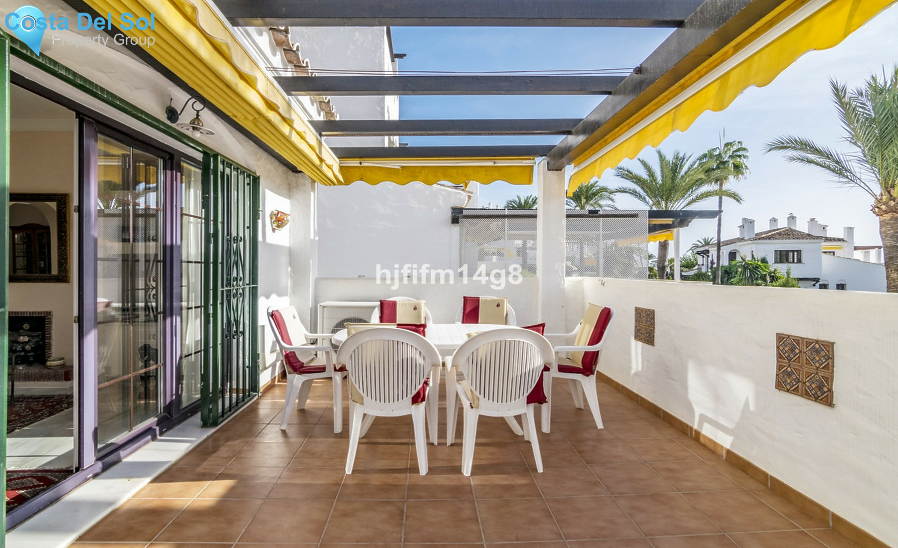 Middle Floor Apartment in Nueva Andalucía-1544057