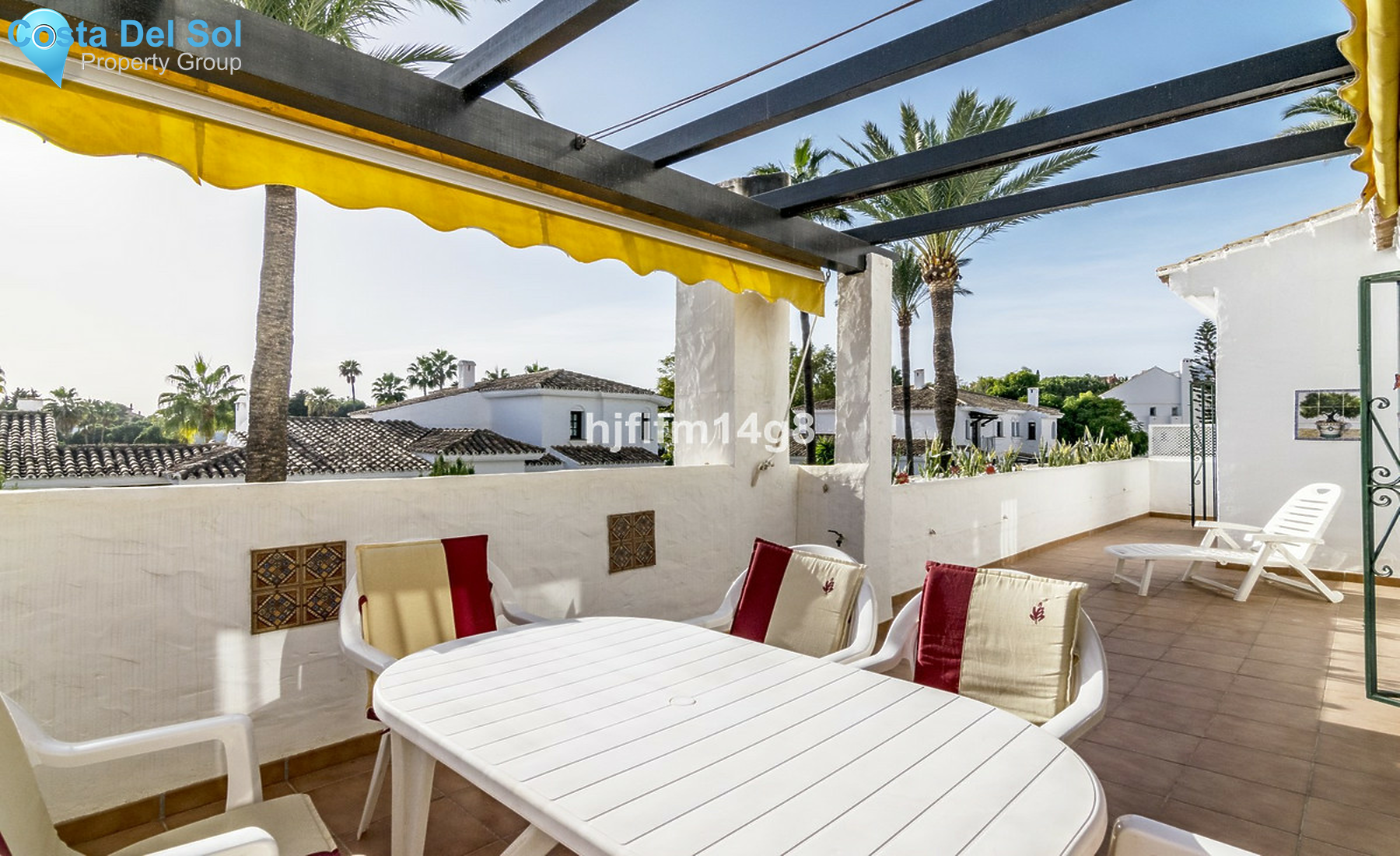 Middle Floor Apartment in Nueva Andalucía-1544058