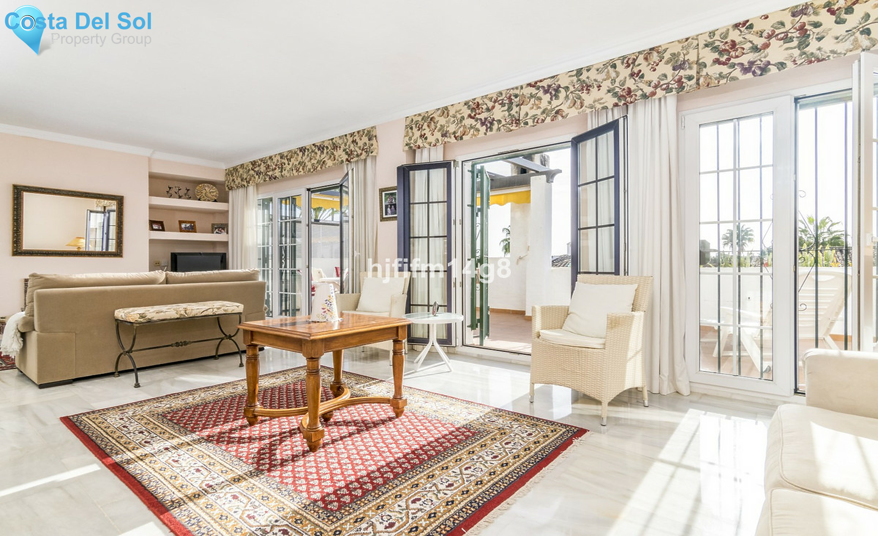 Middle Floor Apartment in Nueva Andalucía-1544061