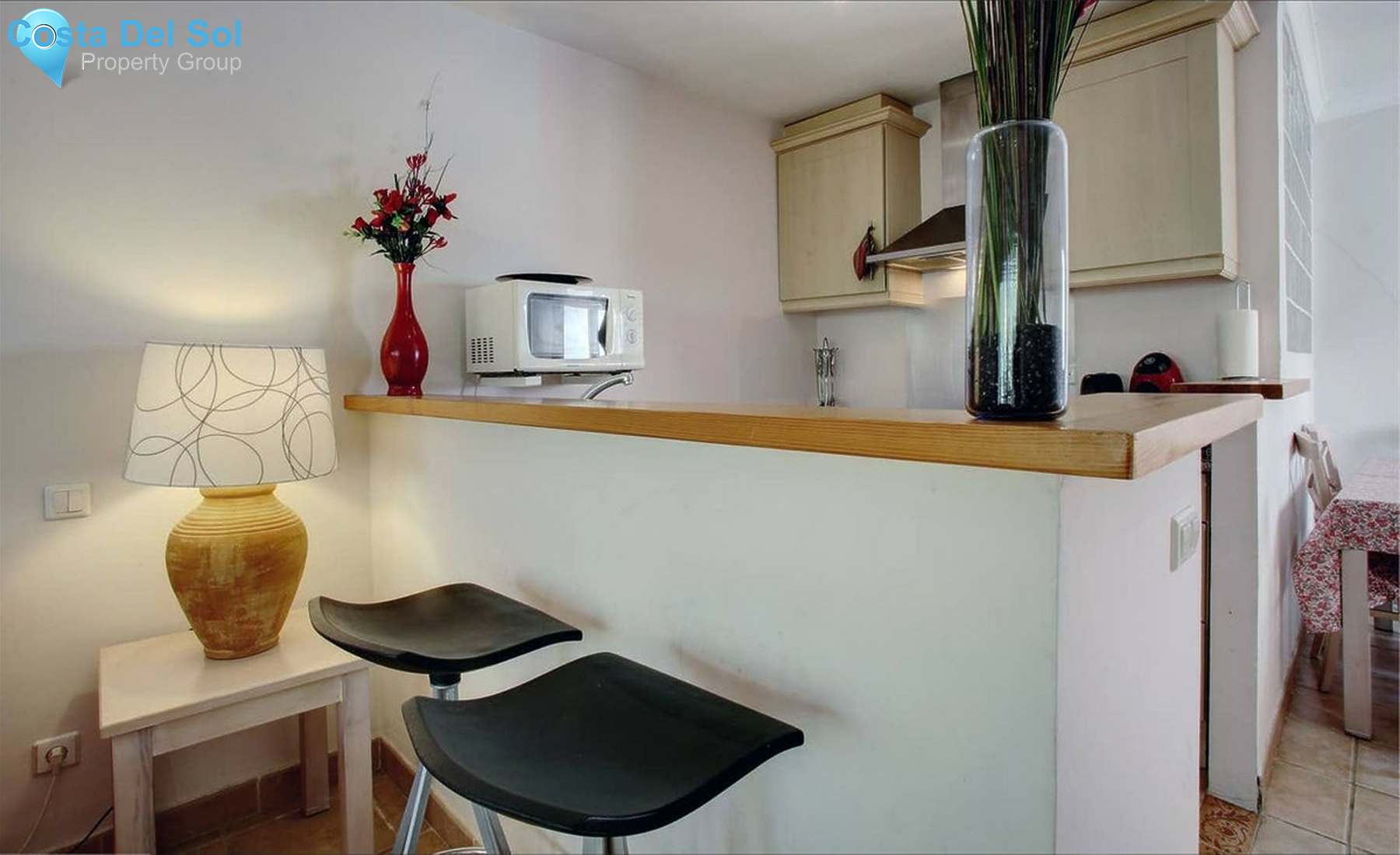 Middle Floor Apartment in Nueva Andalucía-1556616