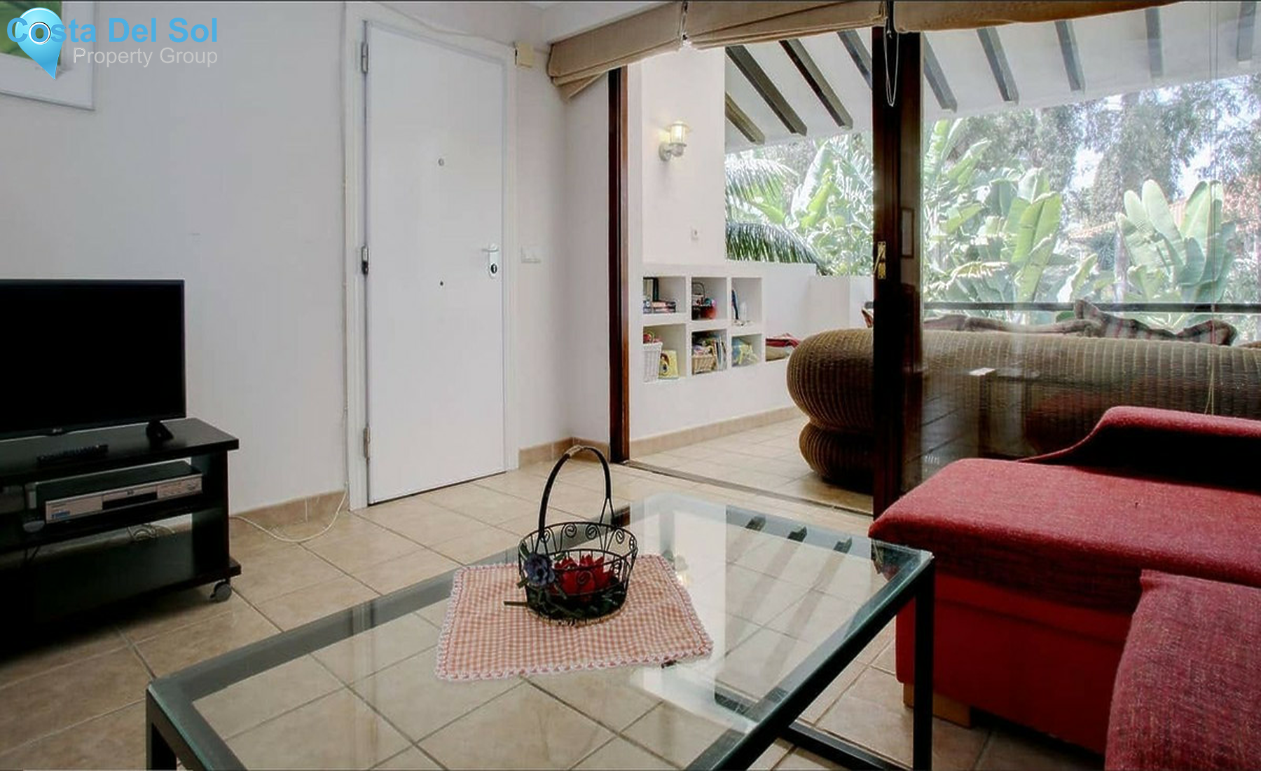 Middle Floor Apartment in Nueva Andalucía-1556618