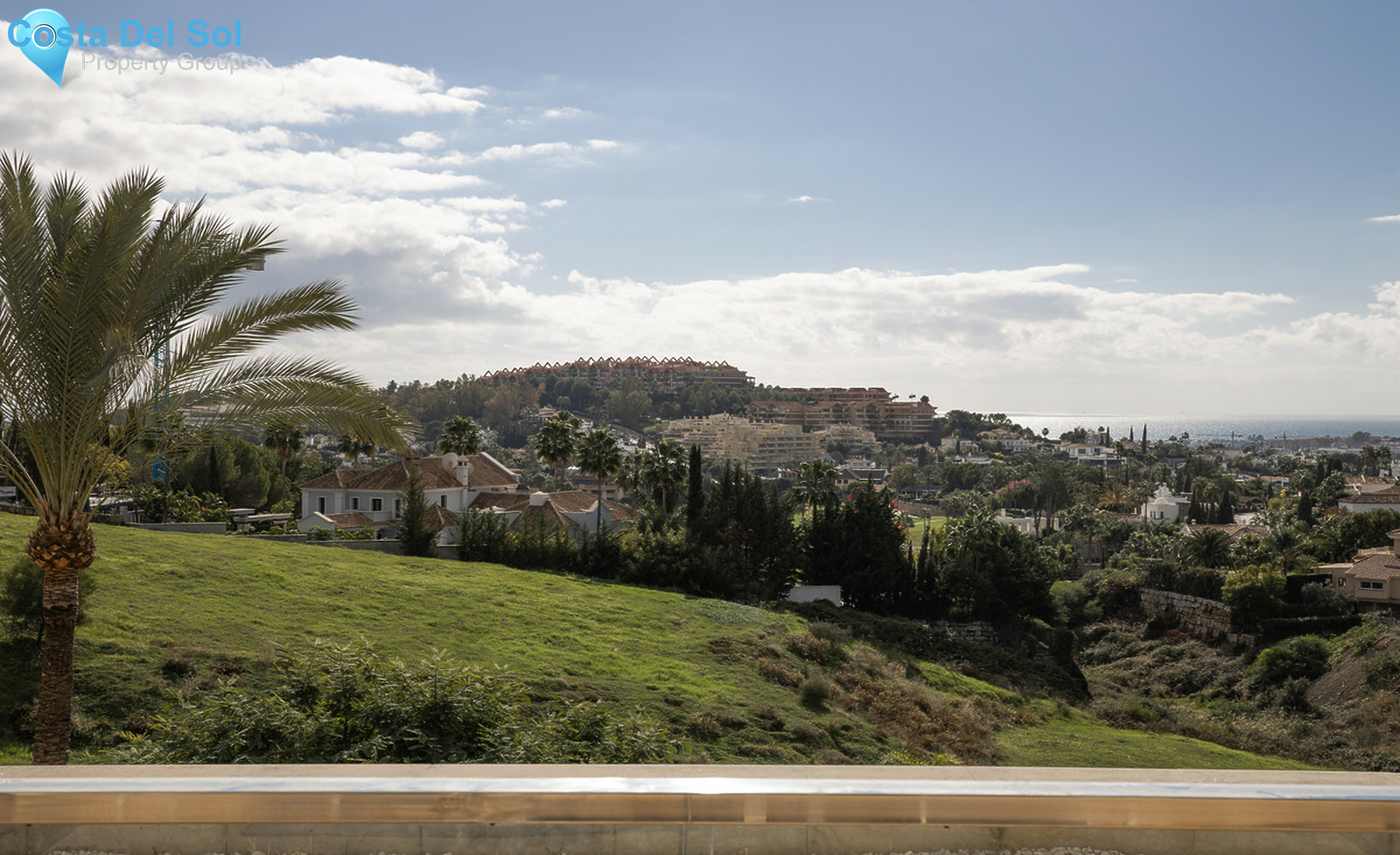 Middle Floor Apartment in Nueva Andalucía-1559698