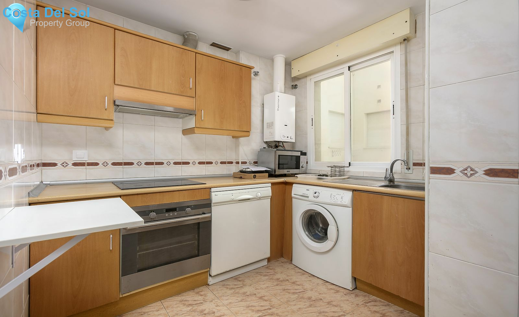 Middle Floor Apartment in Nueva Andalucía-1137506