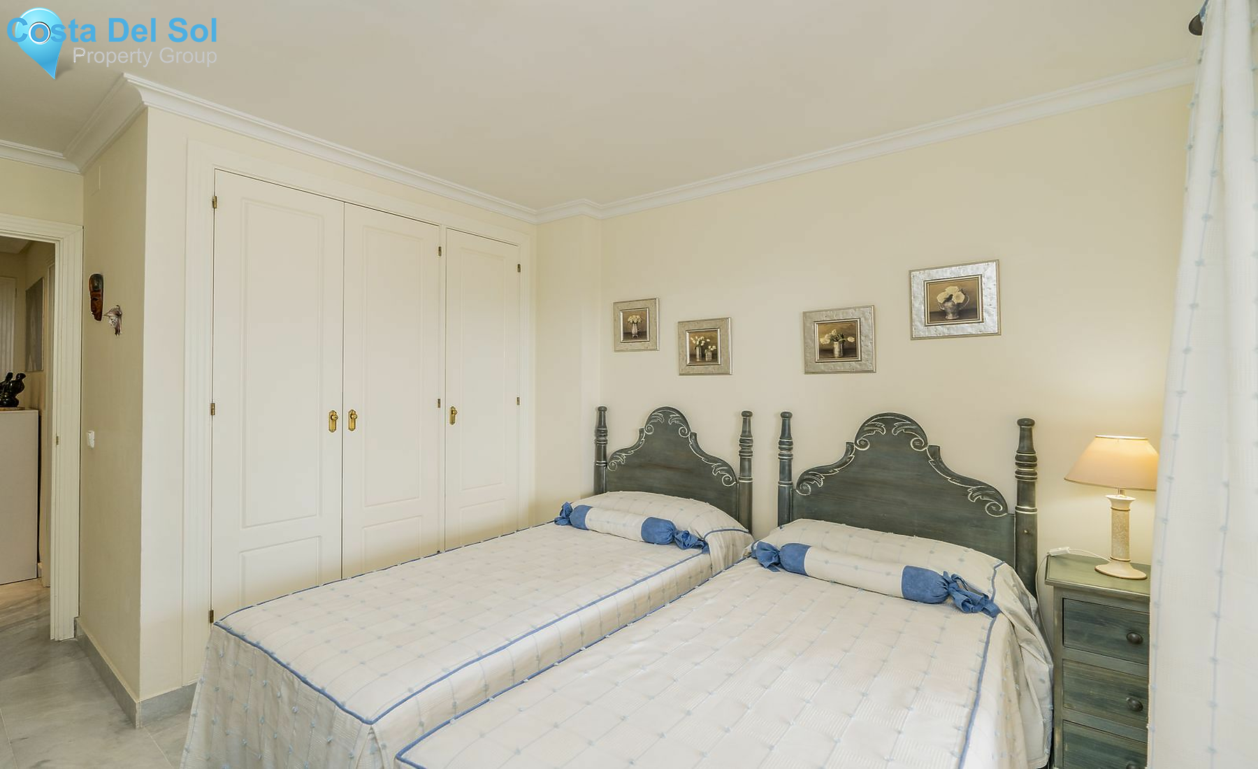 Middle Floor Apartment in Nueva Andalucía-1144306