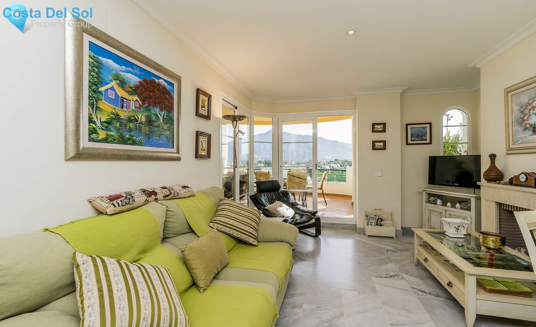 Middle Floor Apartment in Nueva Andalucía-1144295