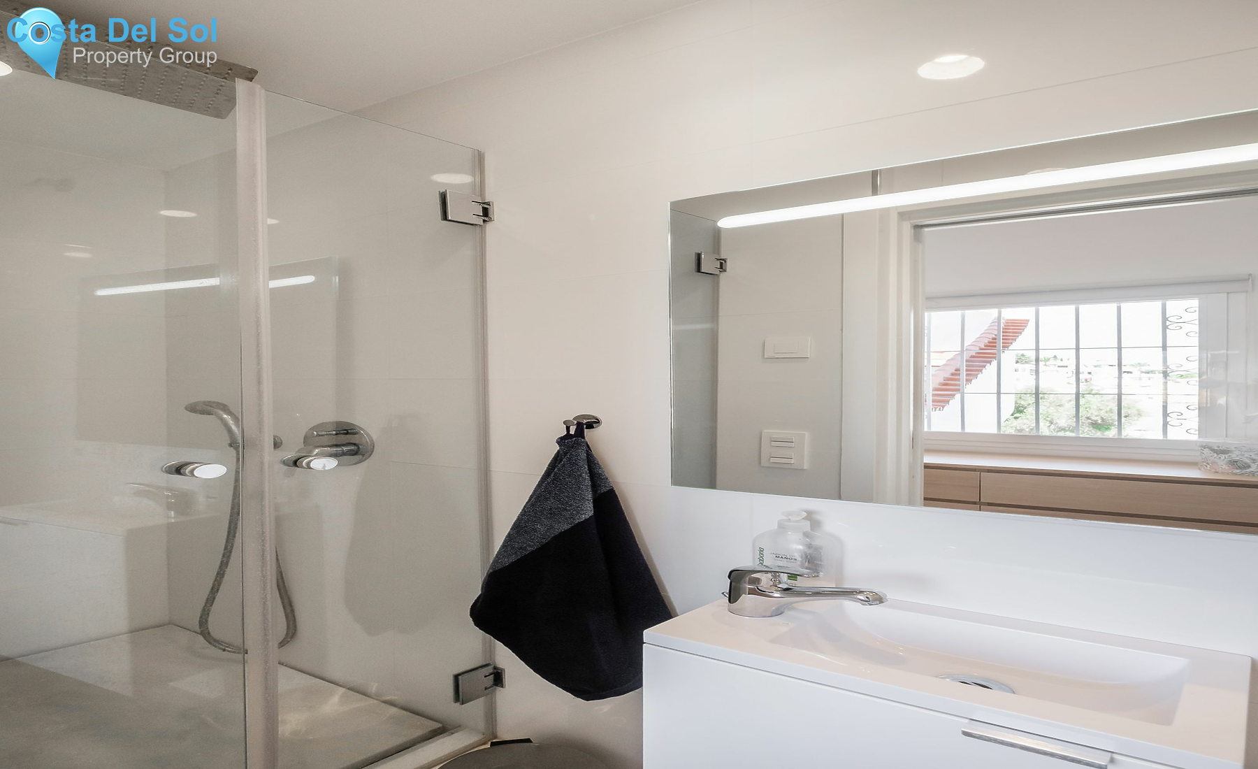 Middle Floor Apartment in Nueva Andalucía-1145337