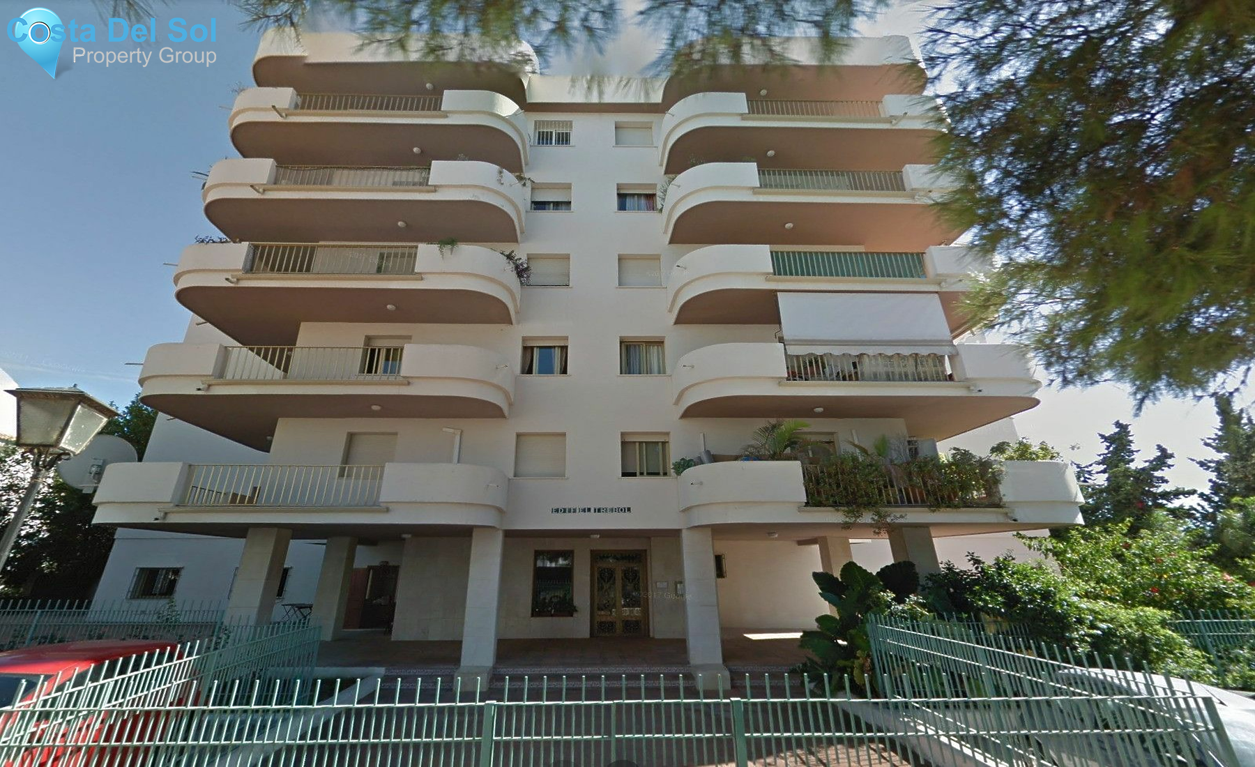Middle Floor Apartment in Nueva Andalucía