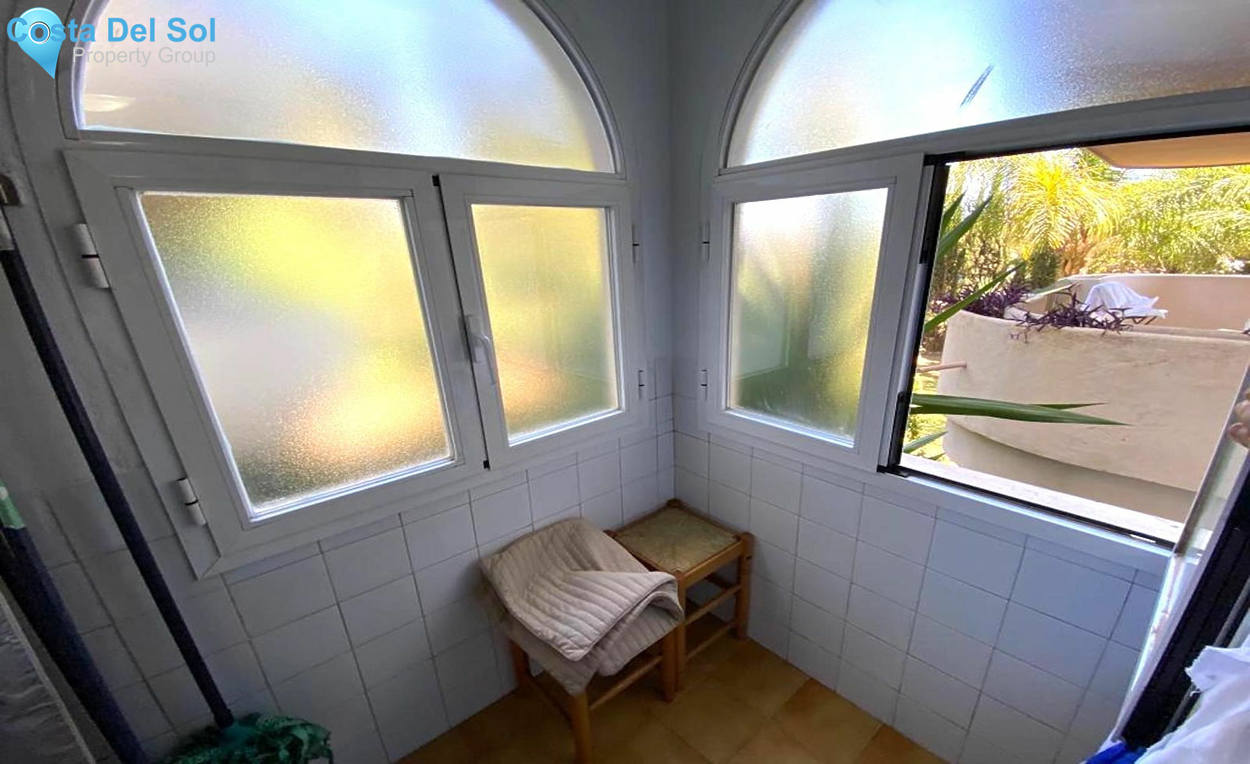 Middle Floor Apartment in Nueva Andalucía-1147431