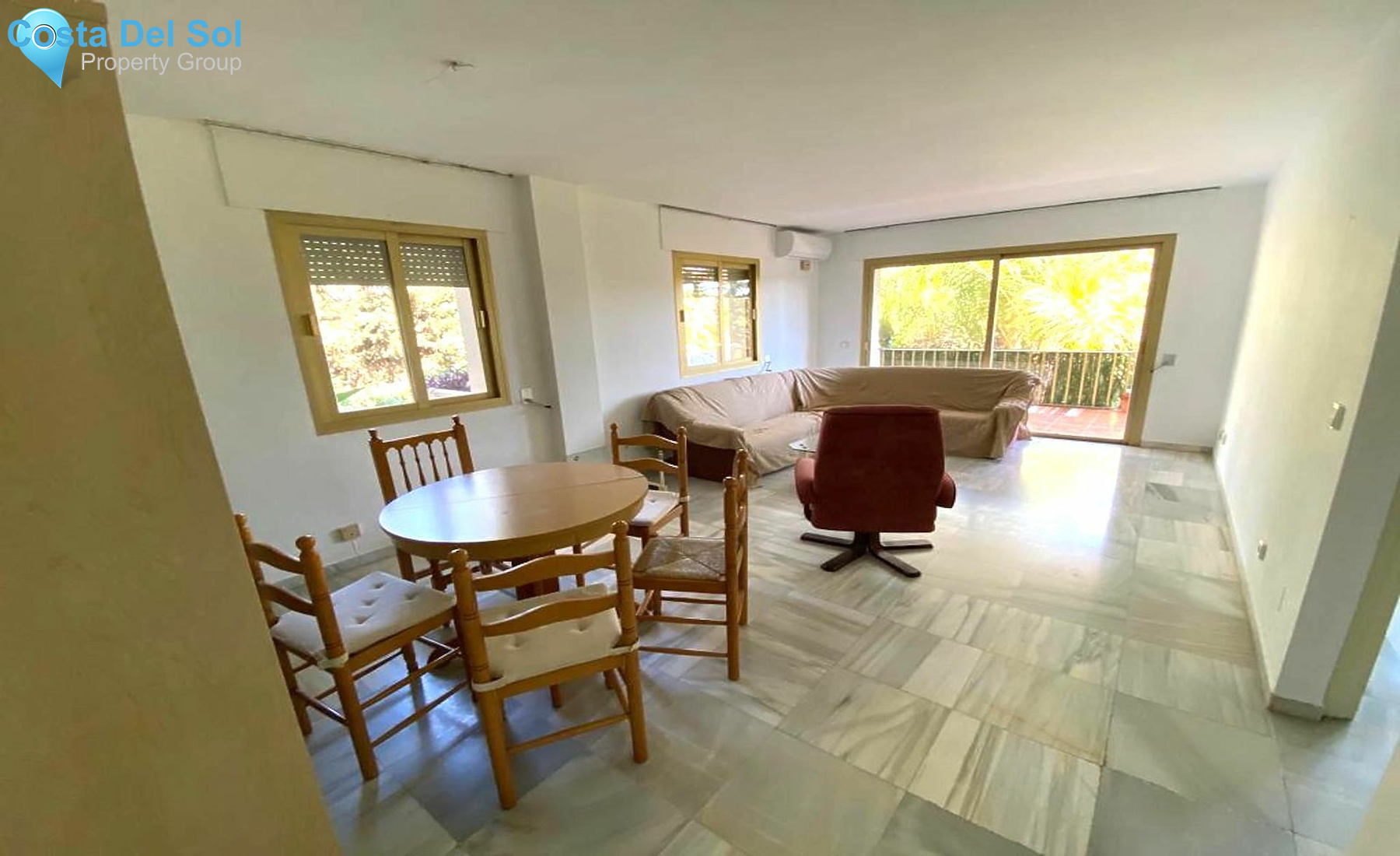 Middle Floor Apartment in Nueva Andalucía-1147421