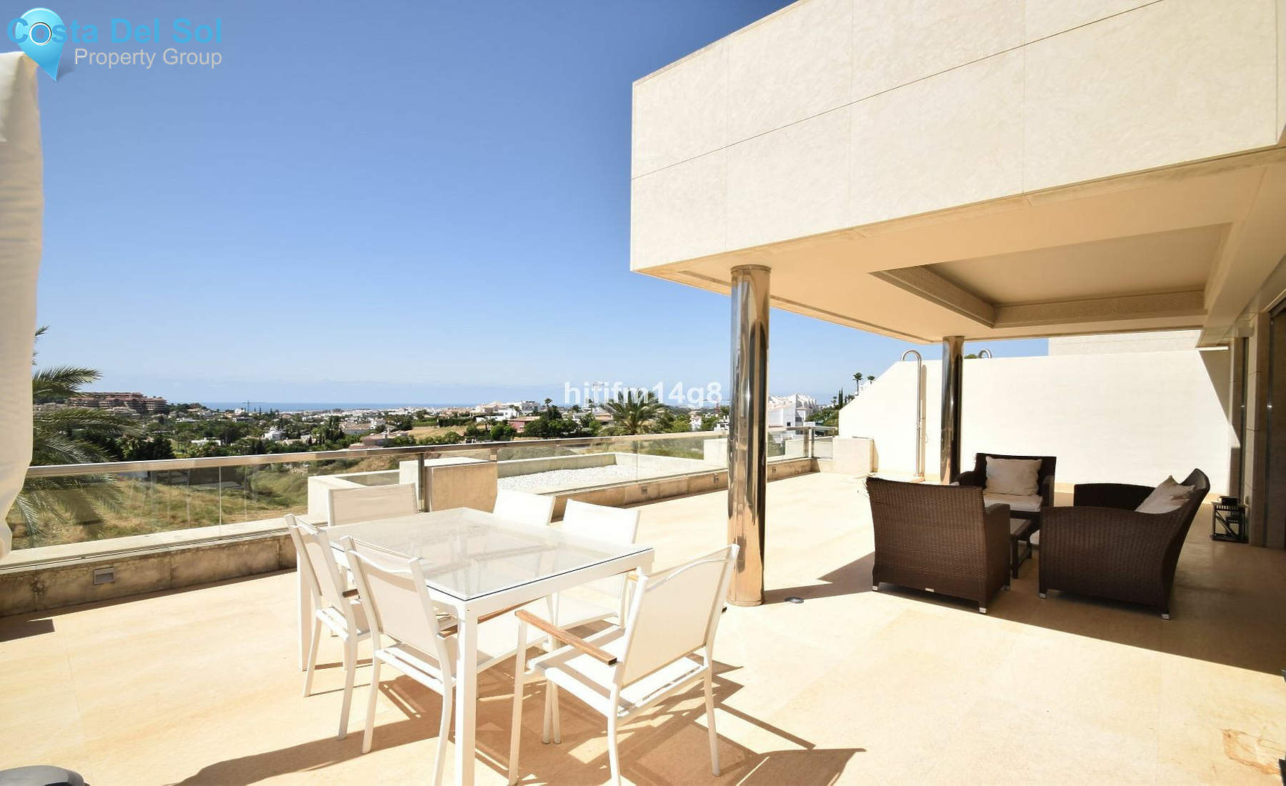 Middle Floor Apartment in Nueva Andalucía