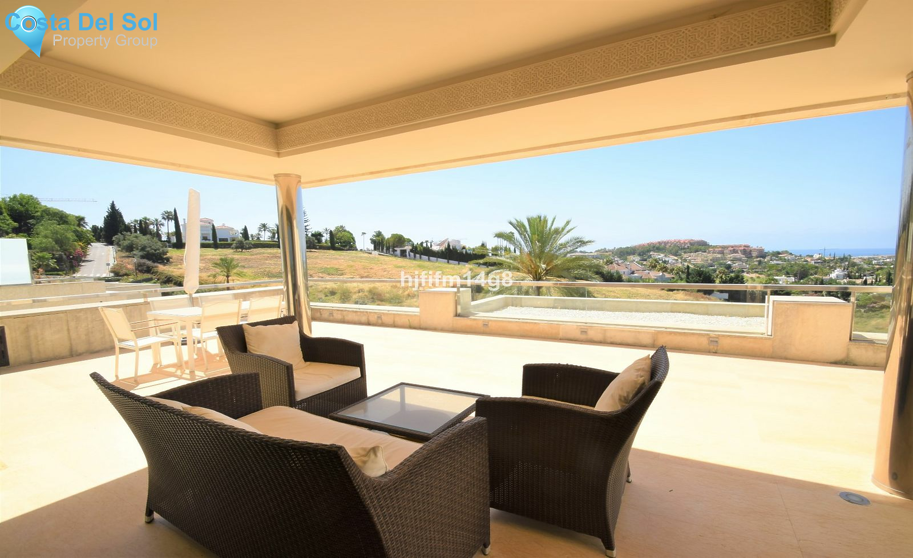 Middle Floor Apartment in Nueva Andalucía-1148480