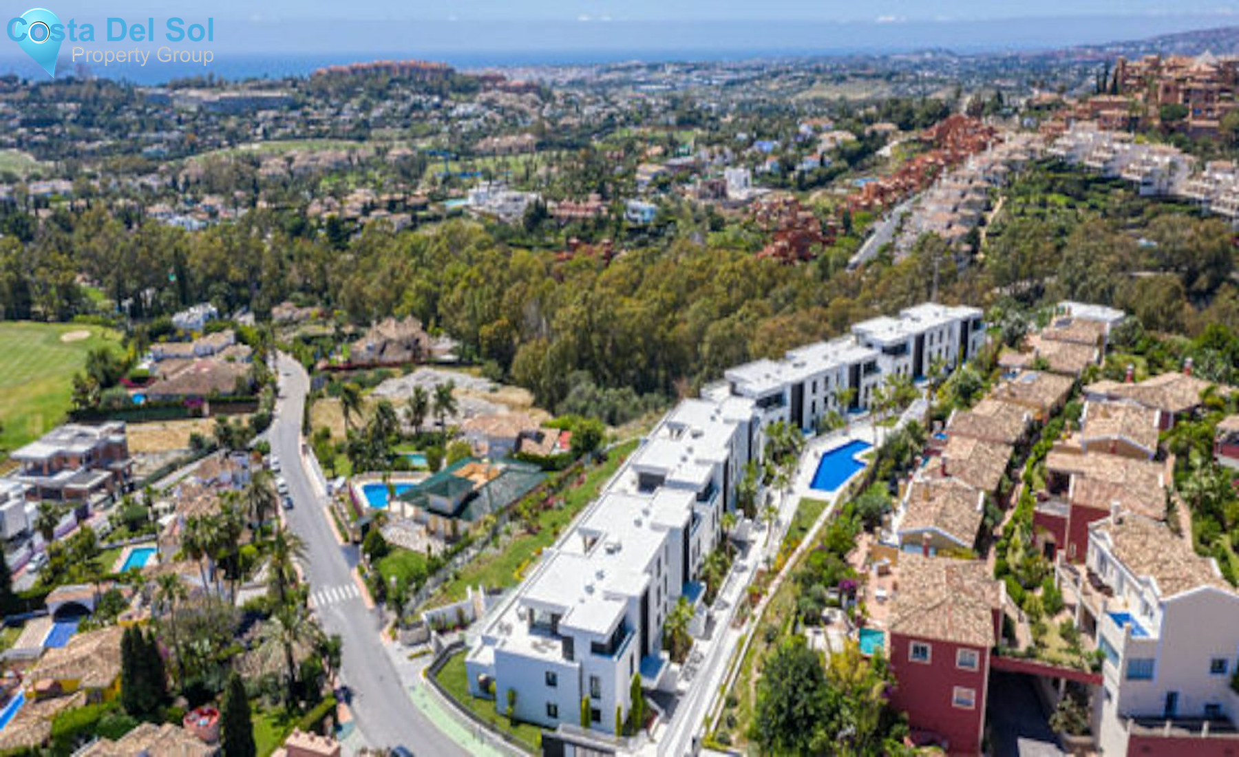 Middle Floor Apartment in Nueva Andalucía