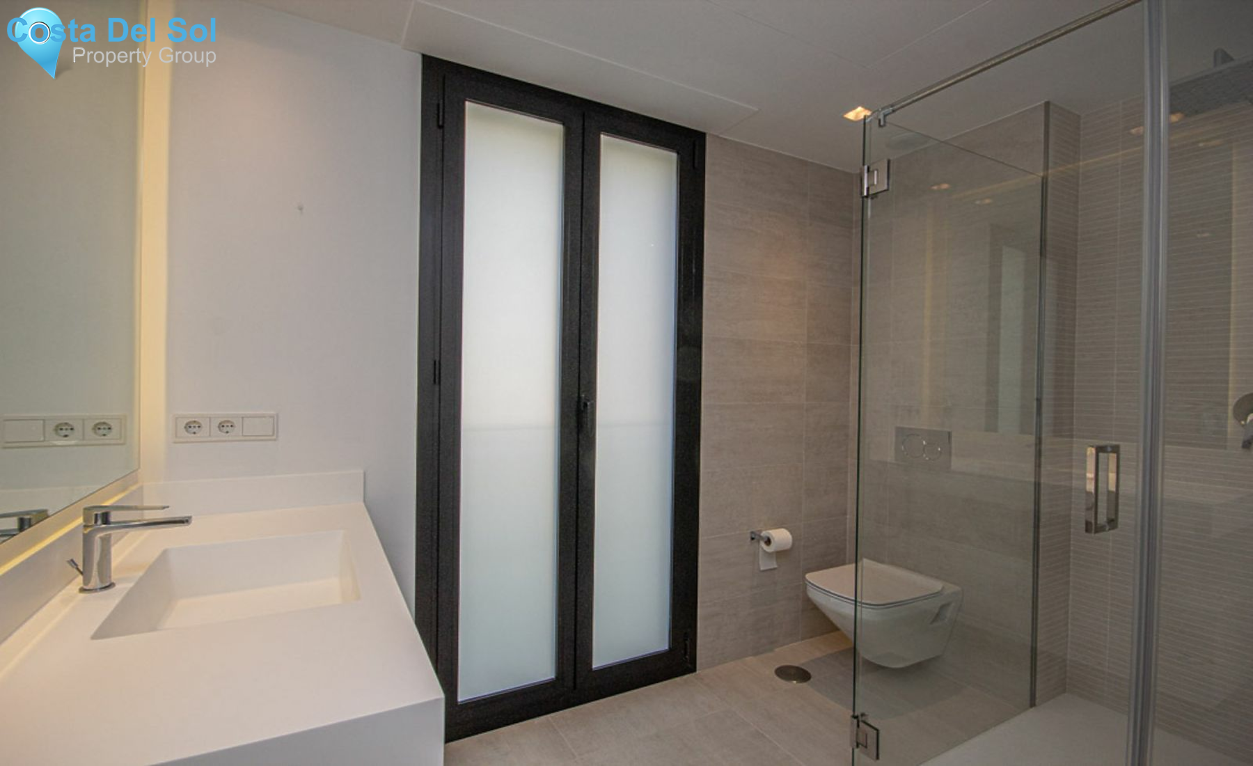 Middle Floor Apartment in Nueva Andalucía-1148770